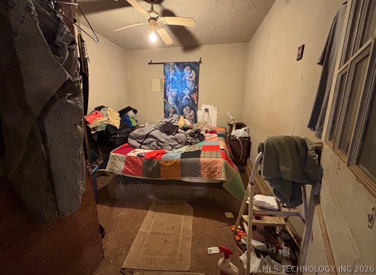 902 W Washington Property Photo 4