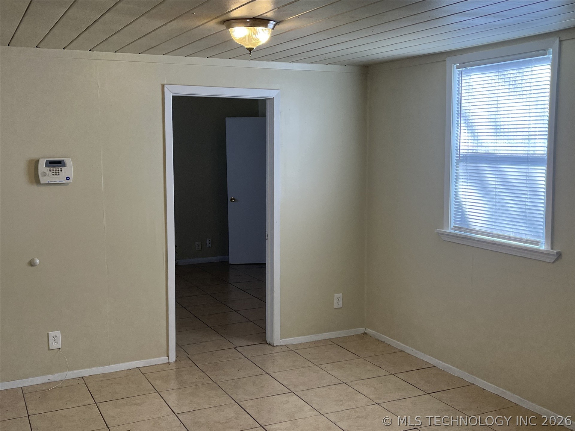 4697 N Boston Place Property Photo 5