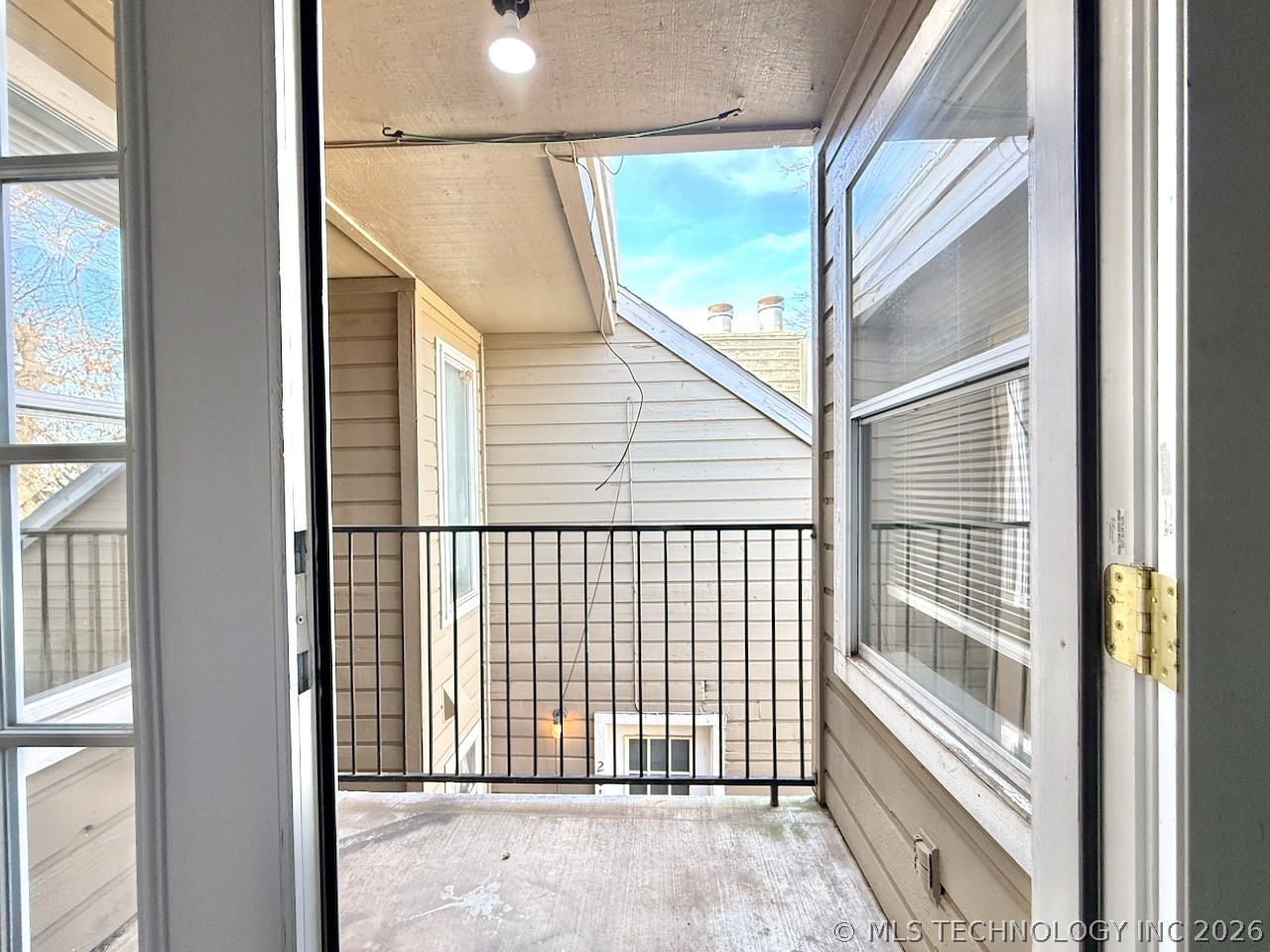 1730 E 67th Street K301 Property Photo 14