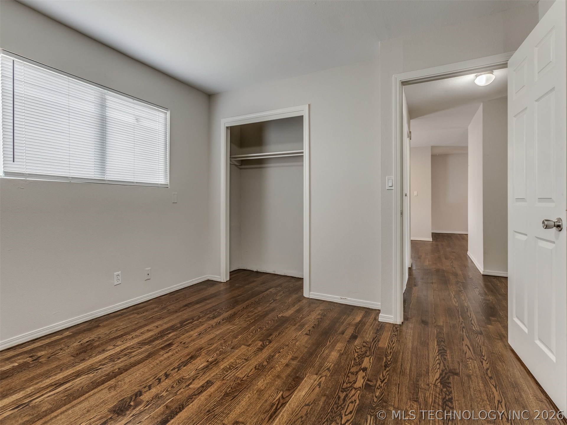 243 Ne Elmhurst Avenue Property Photo 18