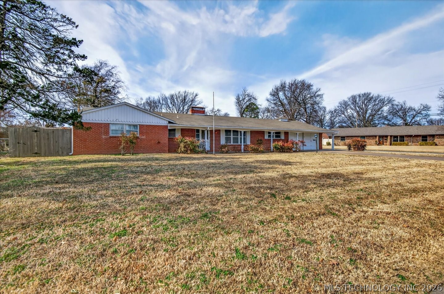 1501 Lariat Drive Property Photo 2