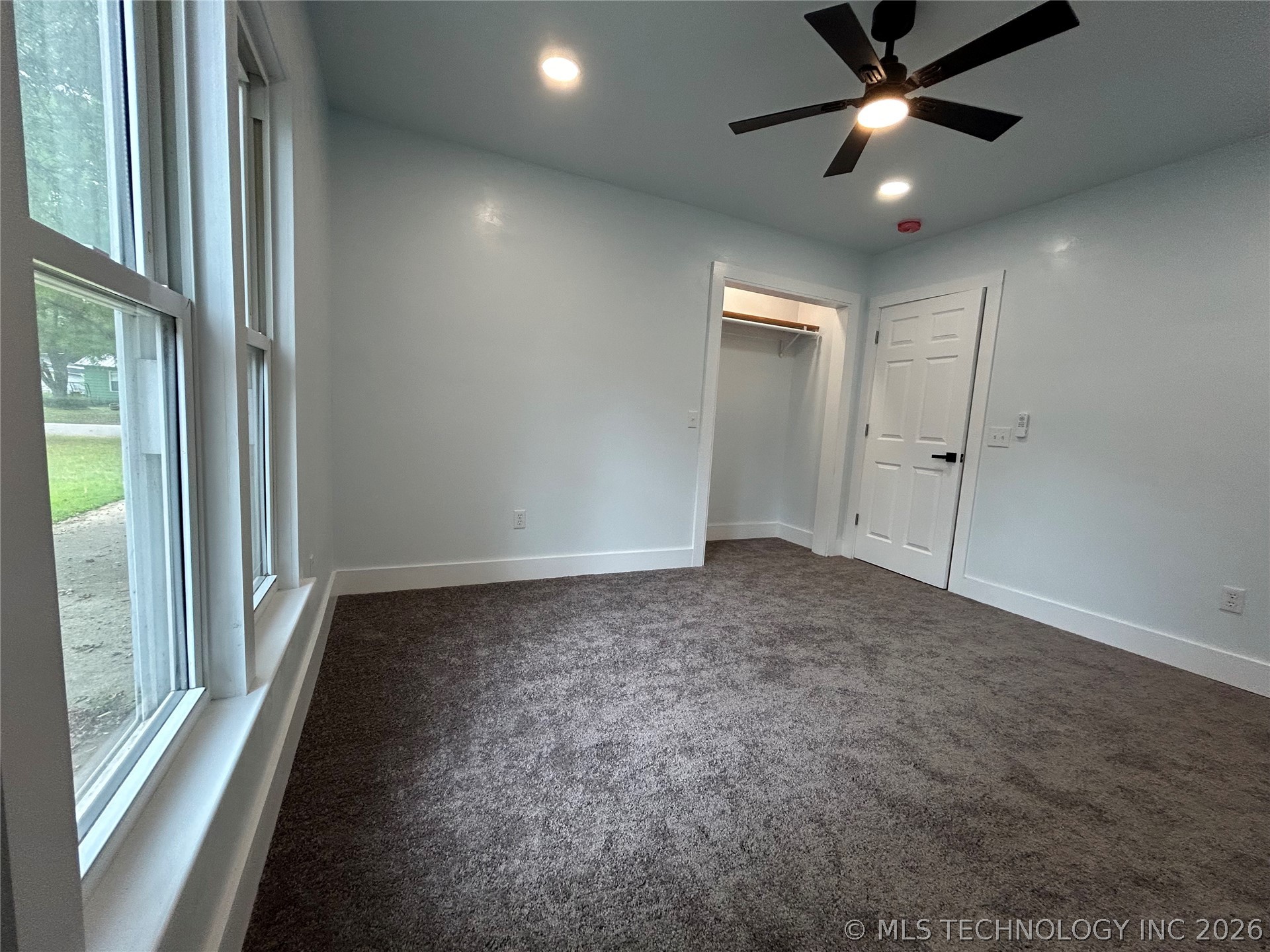 1008 W Burney Street Property Photo 19