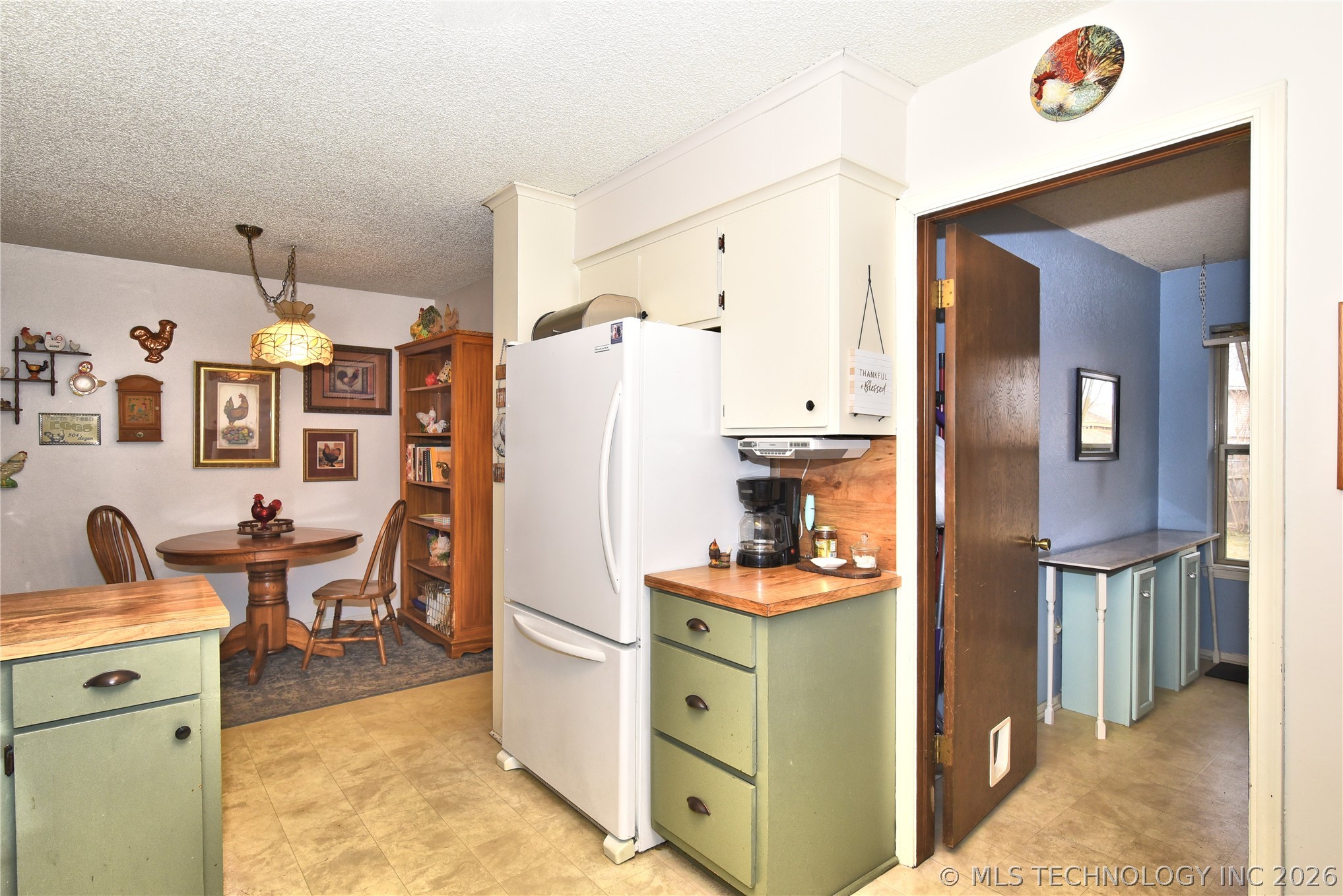 9213 E 68th Street Property Photo 14