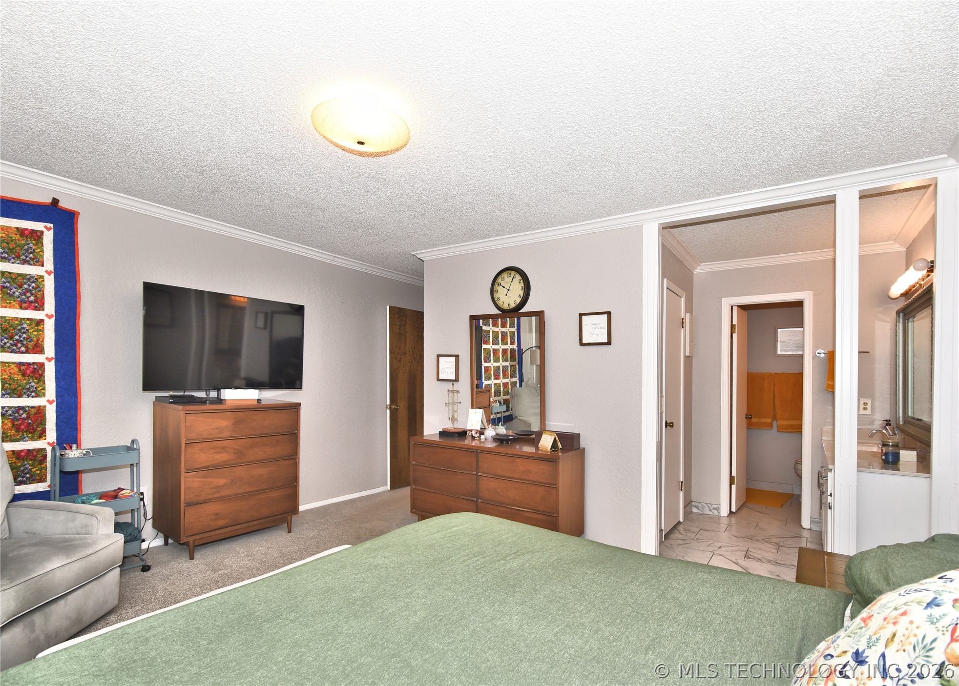 9213 E 68th Street Property Photo 17