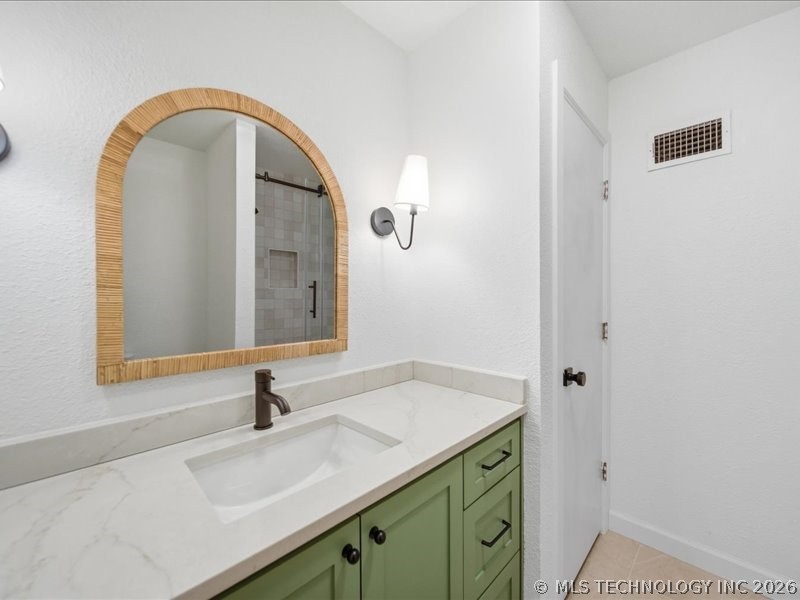 7101 E 99th Street Property Photo 23