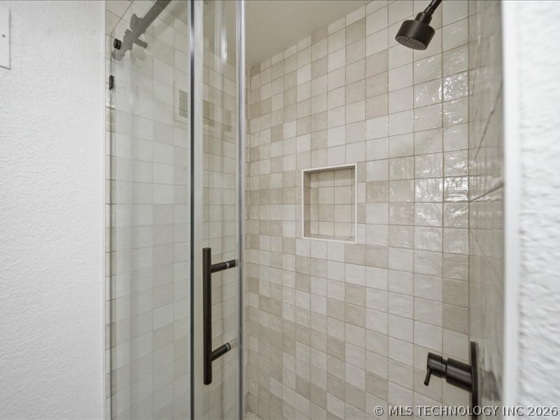 7101 E 99th Street Property Photo 24