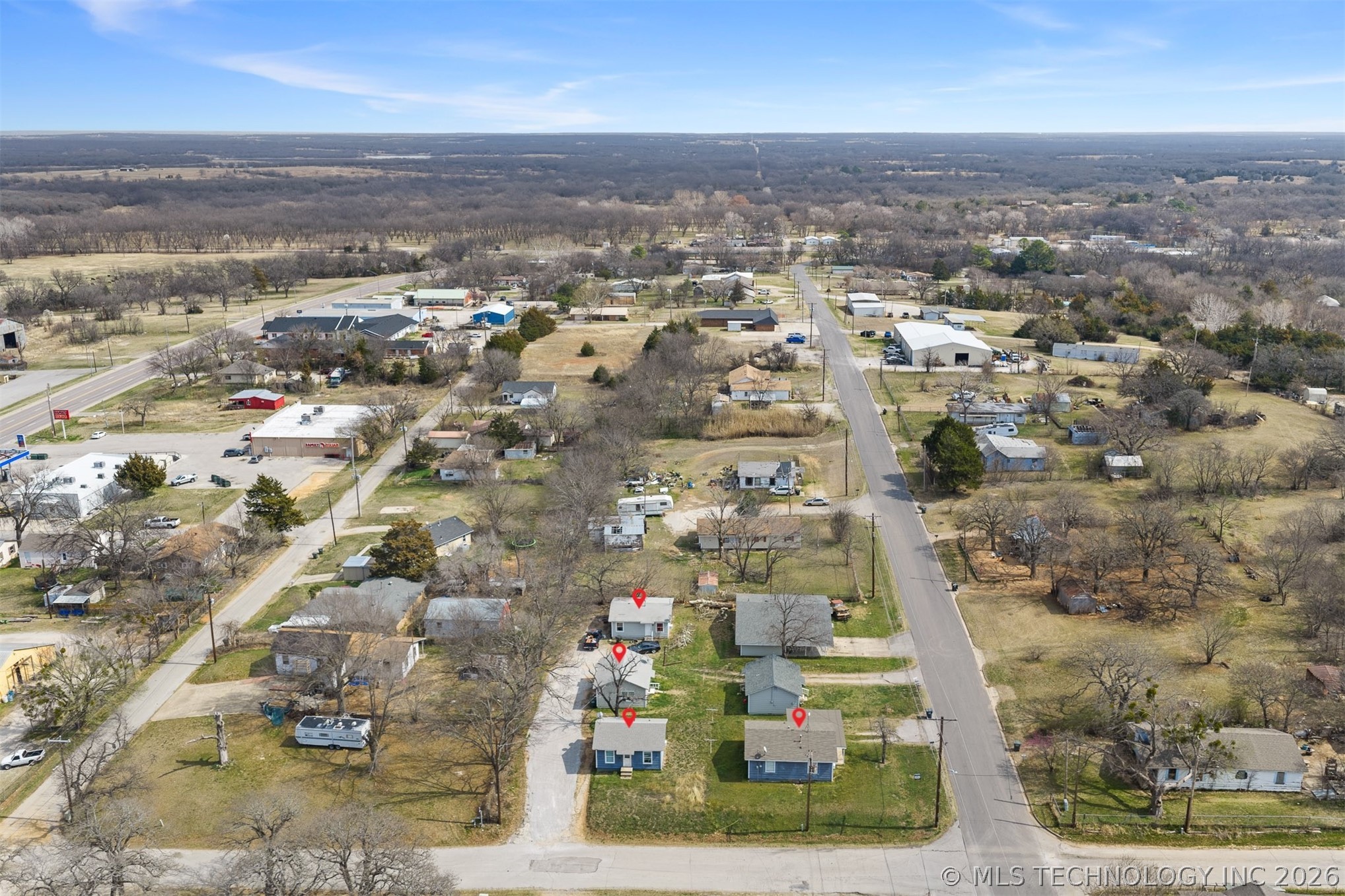 598 2nd Street Property Photo 9
