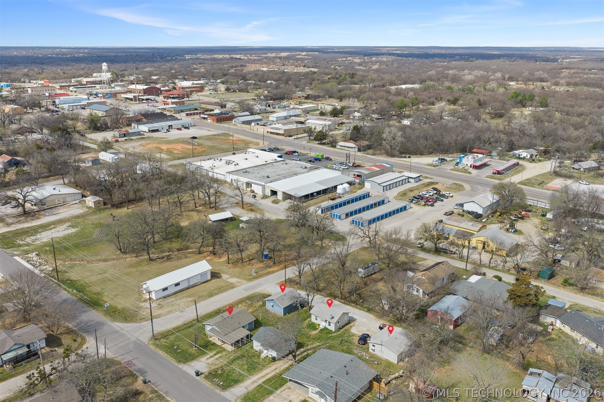 598 2nd Street Property Photo 11