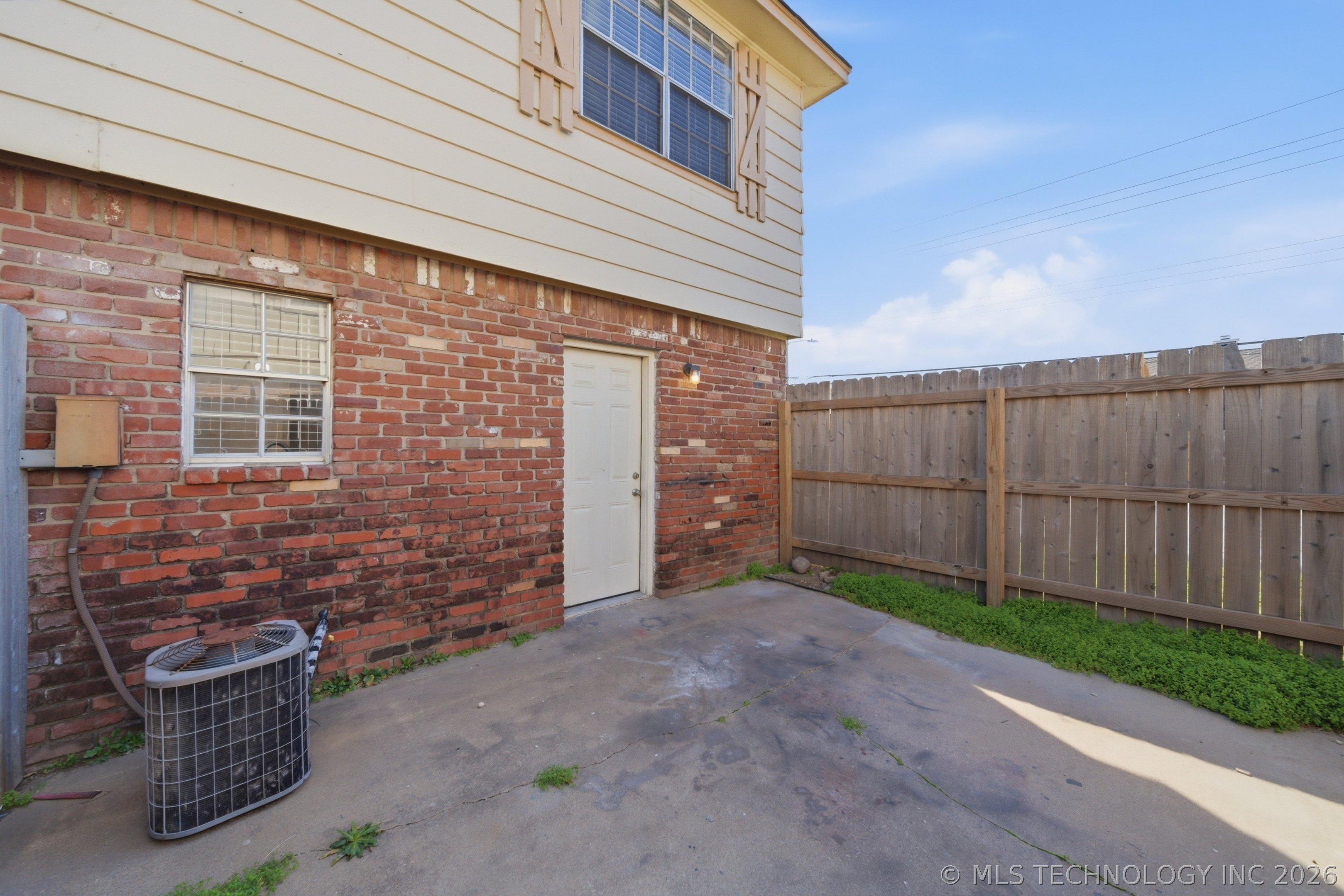 6156 S Madison Place D Property Photo 19