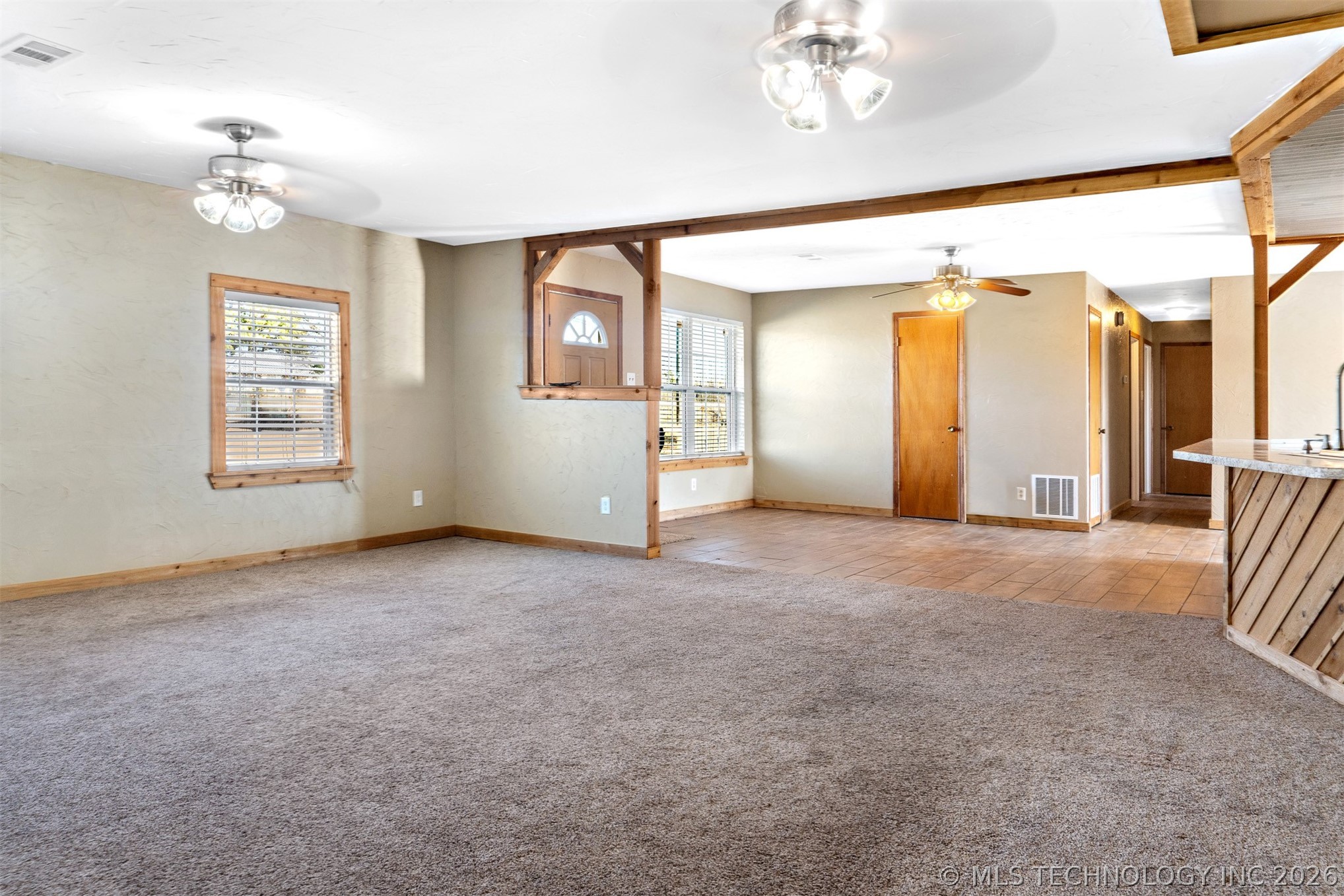 365 Tandy Walker Property Photo 3