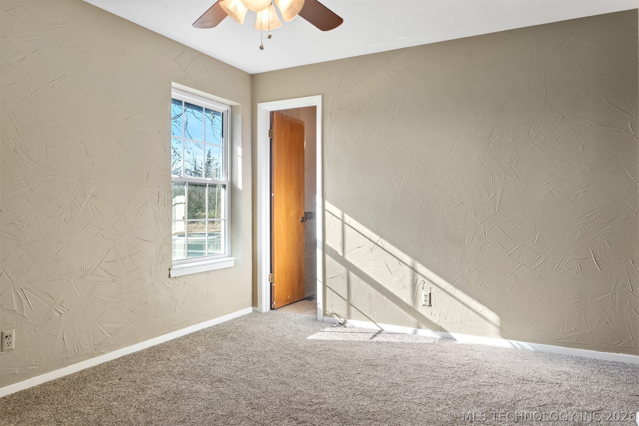 365 Tandy Walker Property Photo 17