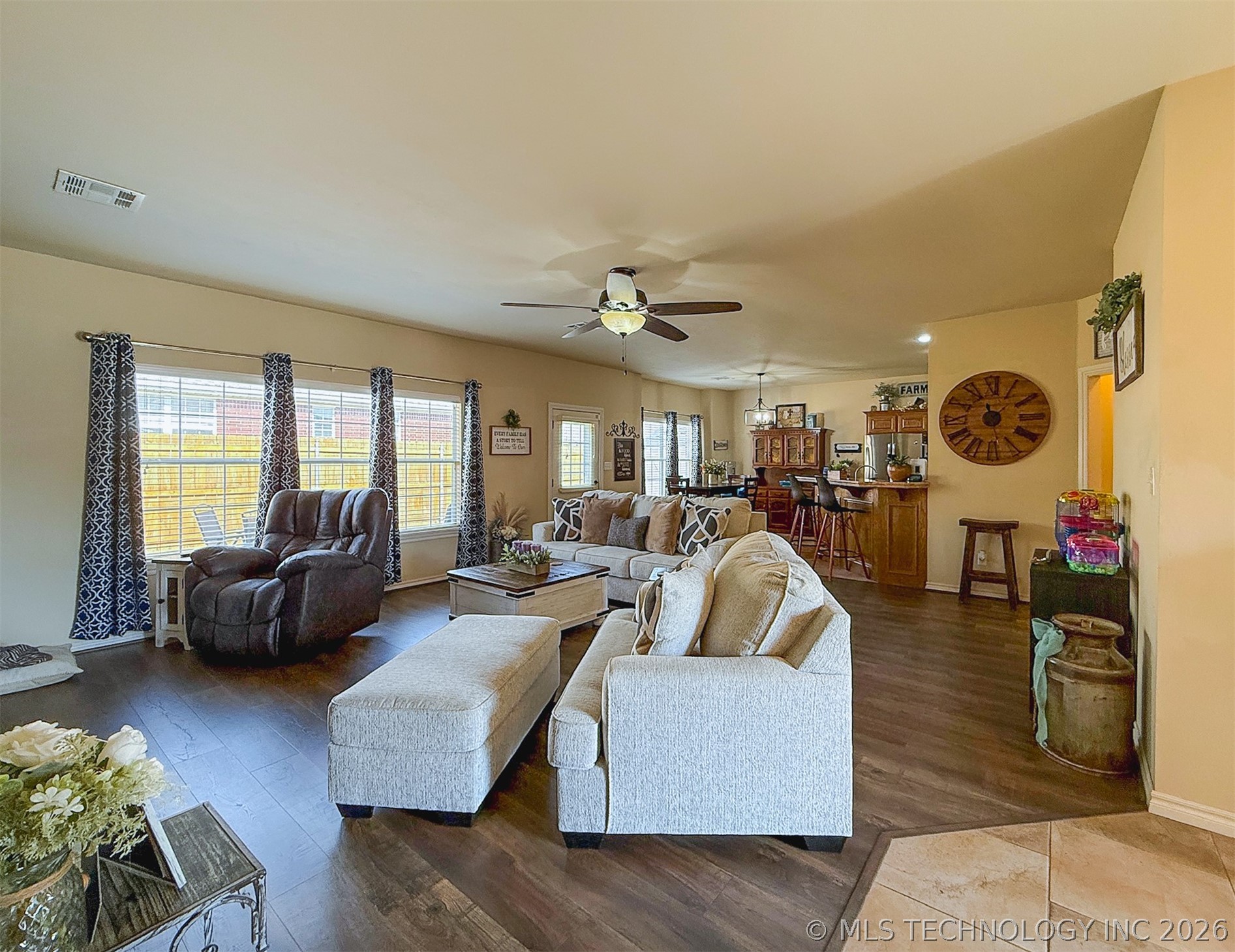 1218 Legacy Drive Property Photo 6