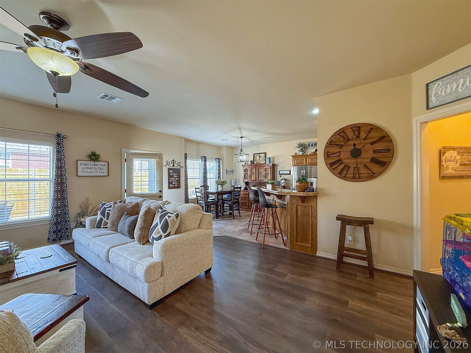 1218 Legacy Drive Property Photo 8