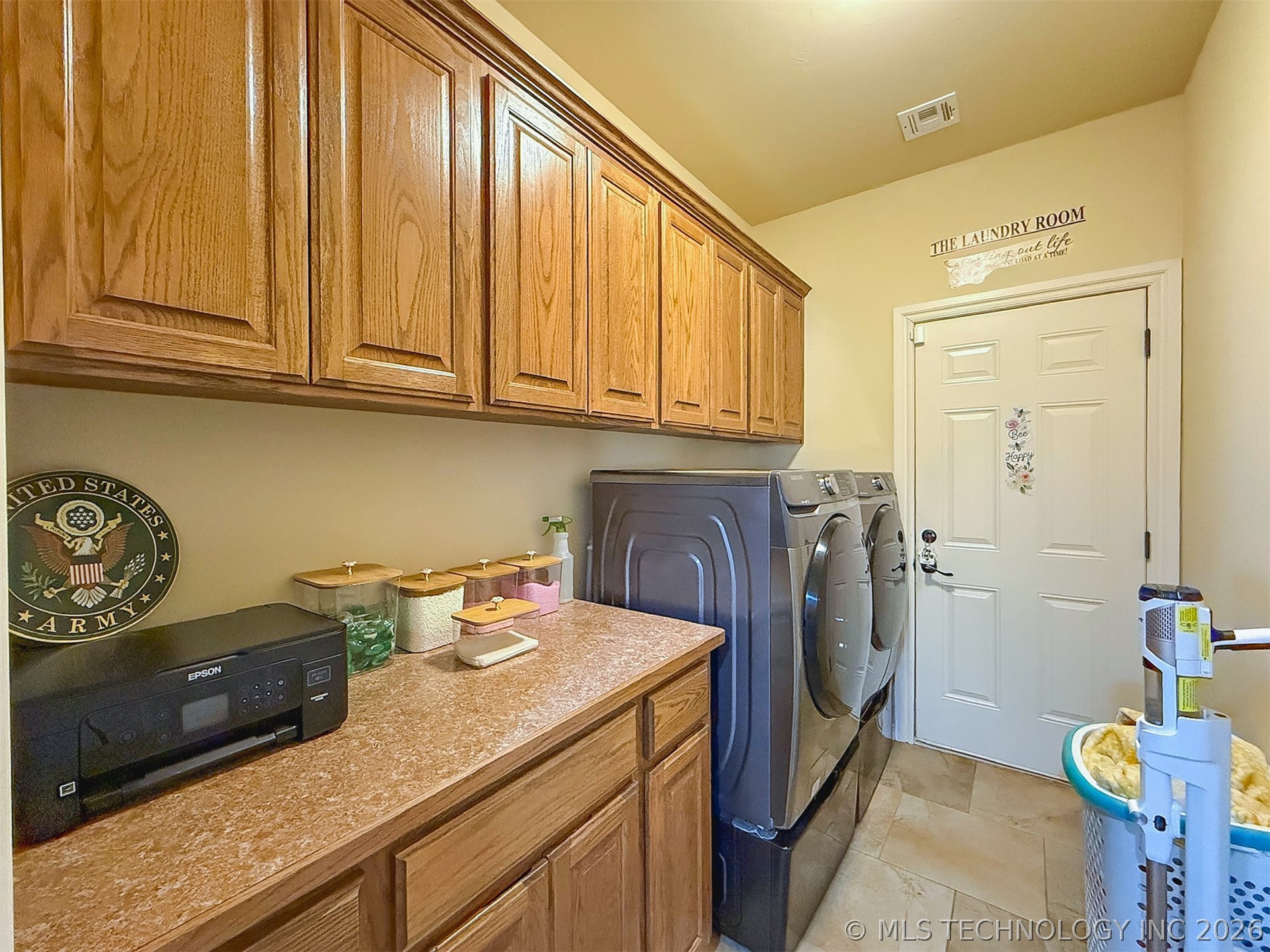 1218 Legacy Drive Property Photo 35