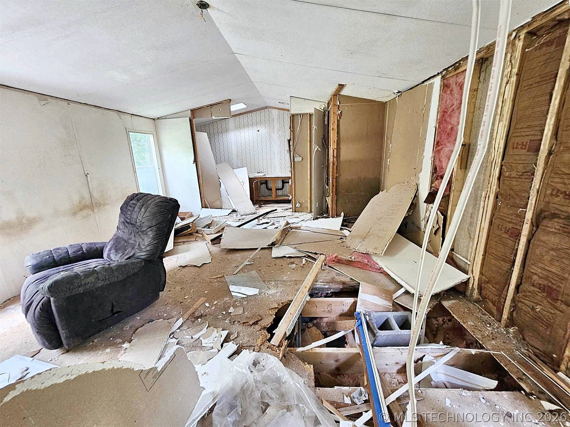 28383 S 568 Road Property Photo 7