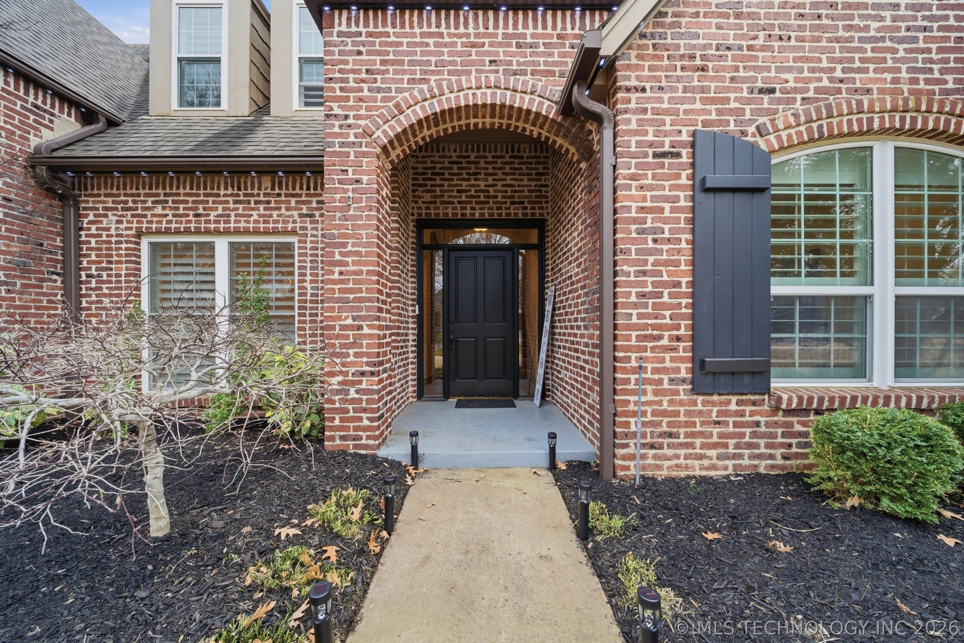 9152 E 103rd Street Property Photo 3