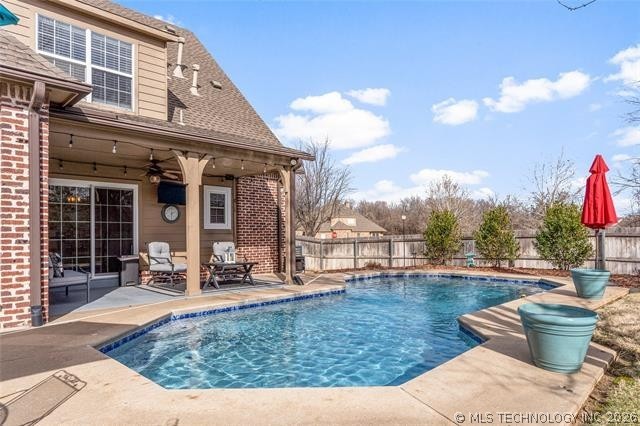 9152 E 103rd Street Property Photo 8