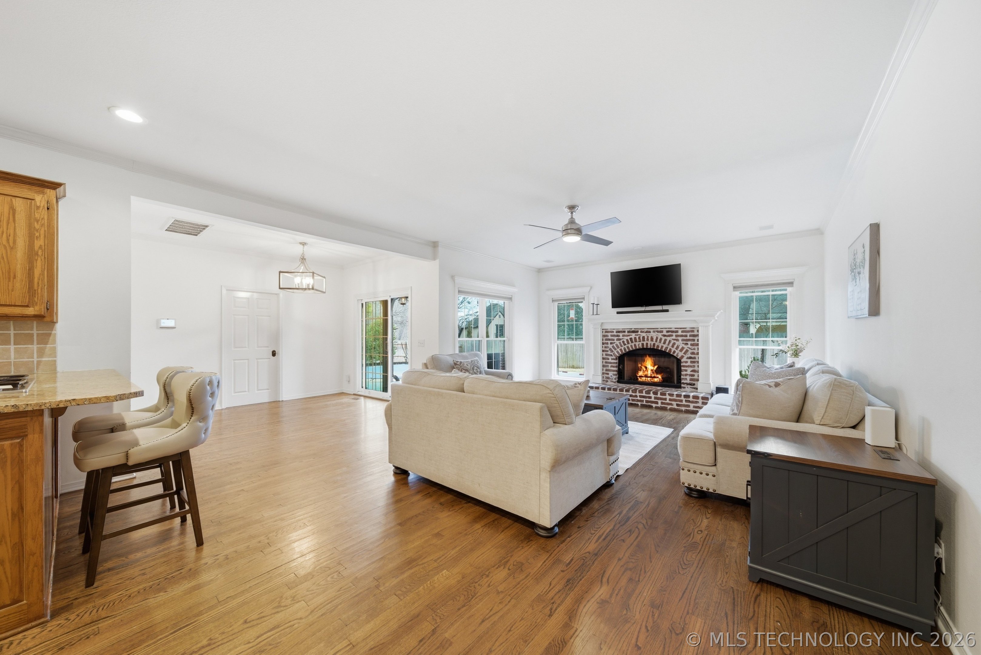 9152 E 103rd Street Property Photo 11