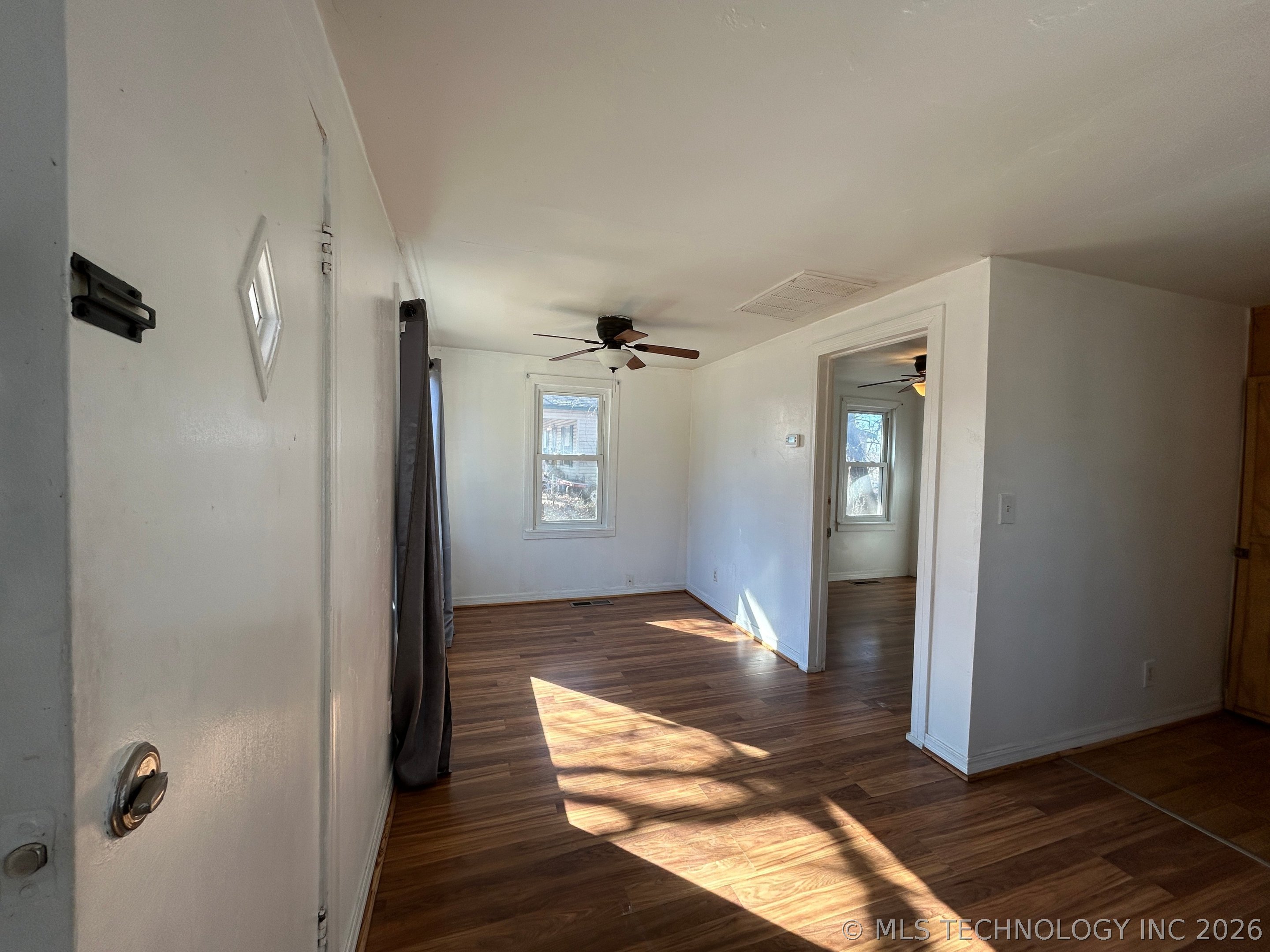 614 N Wilson Avenue Property Photo 2
