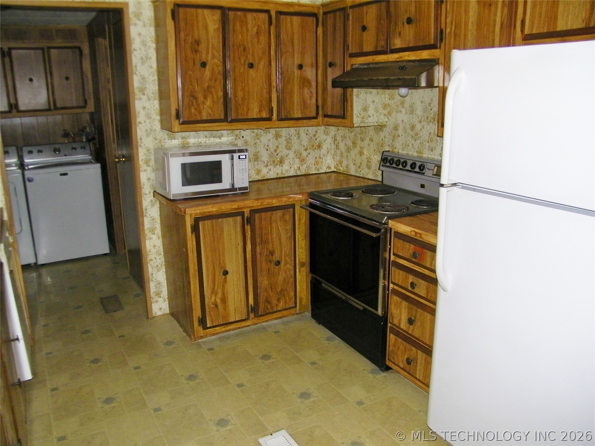 417614 E 1123 Road Property Photo 15