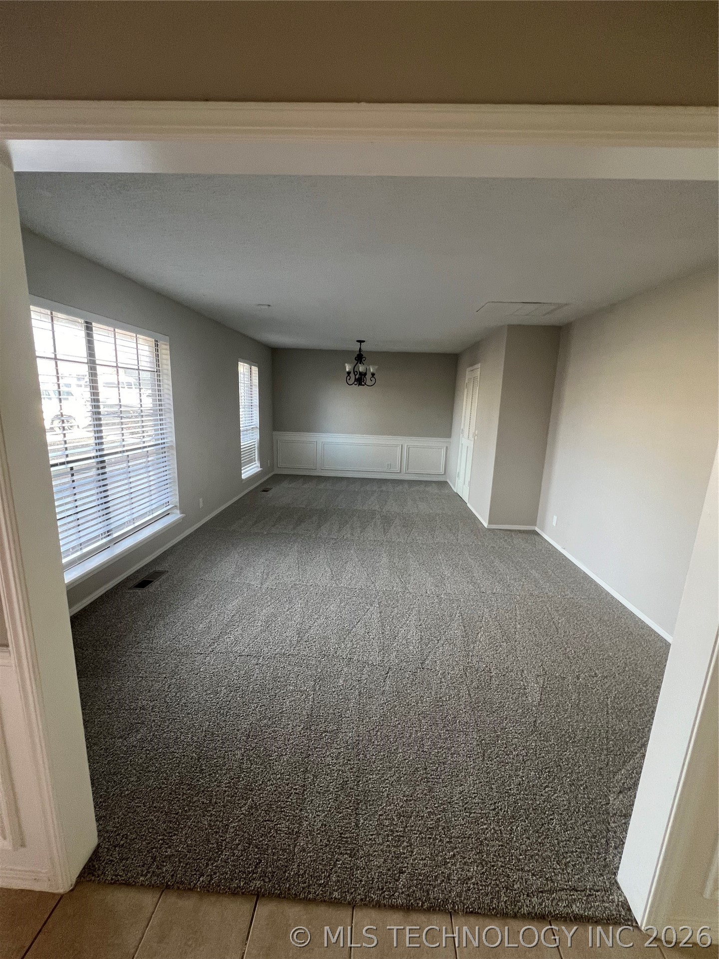 7330 S Canton Avenue Property Photo 17
