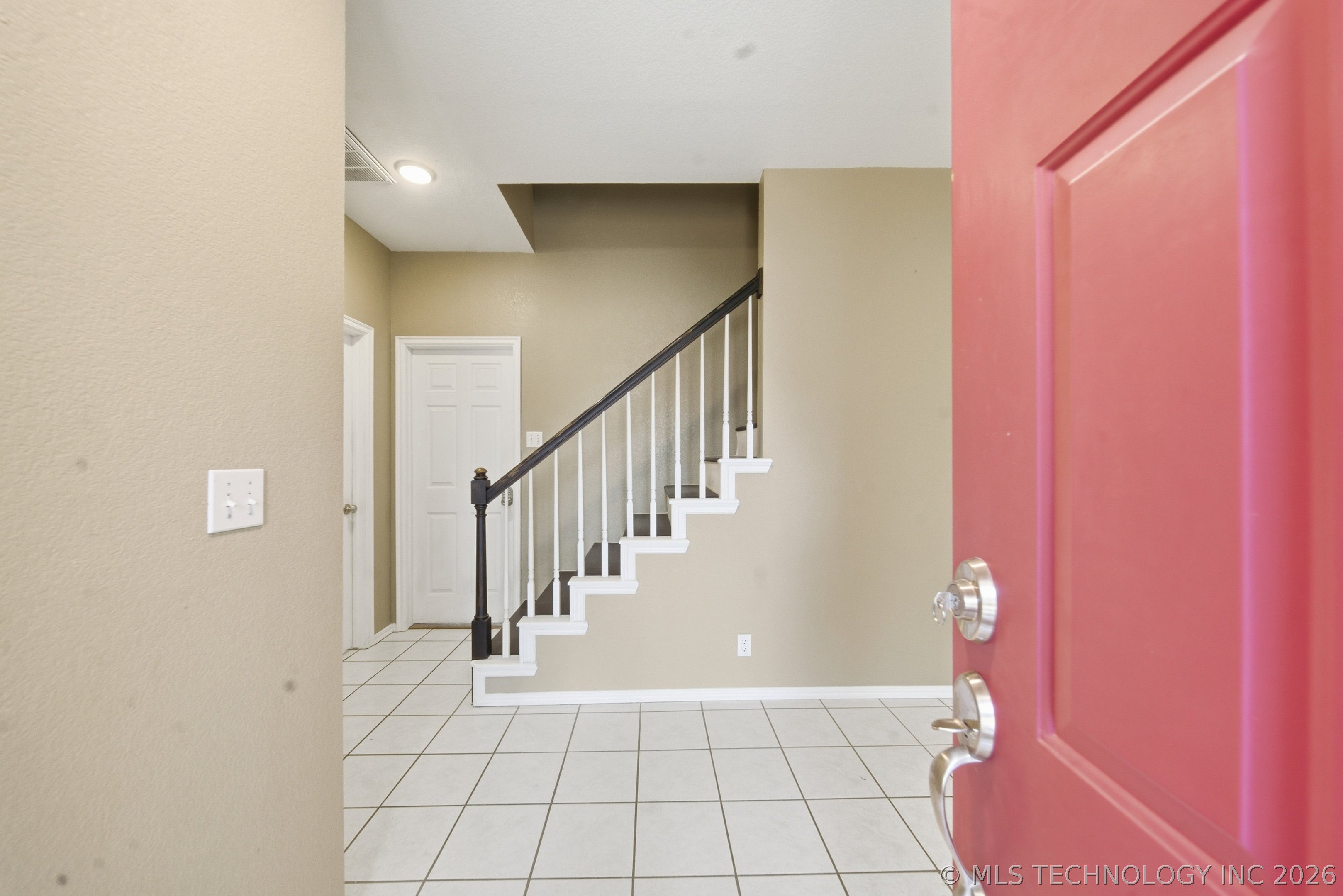 18257 S 132nd East Avenue Property Photo 5