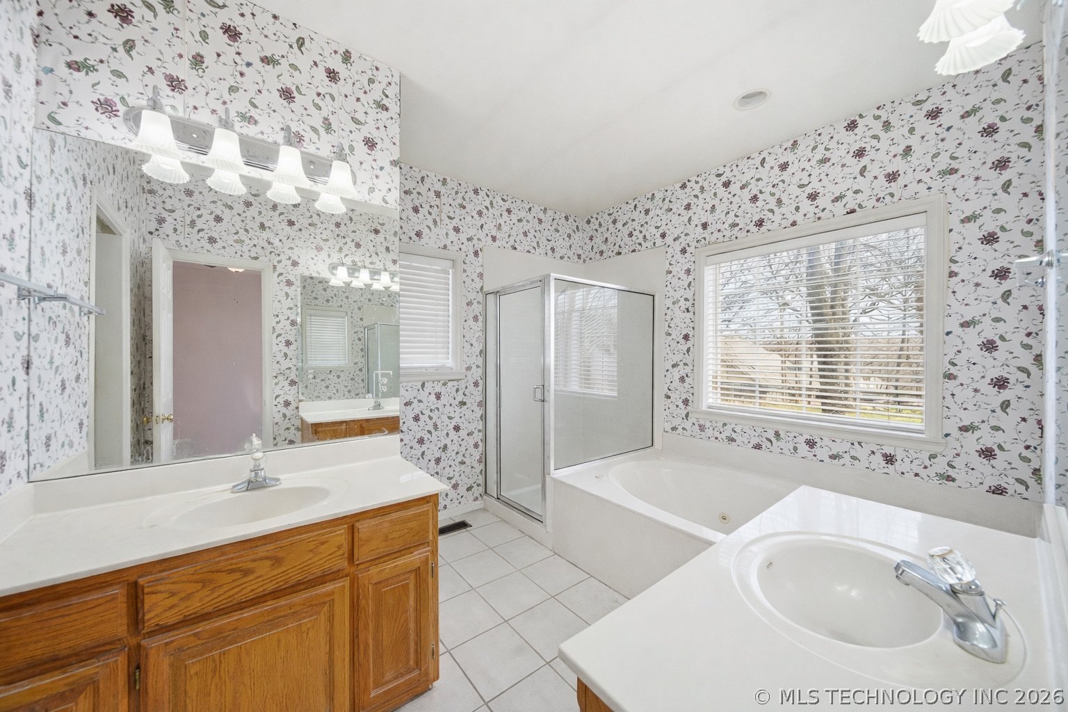 18257 S 132nd East Avenue Property Photo 24