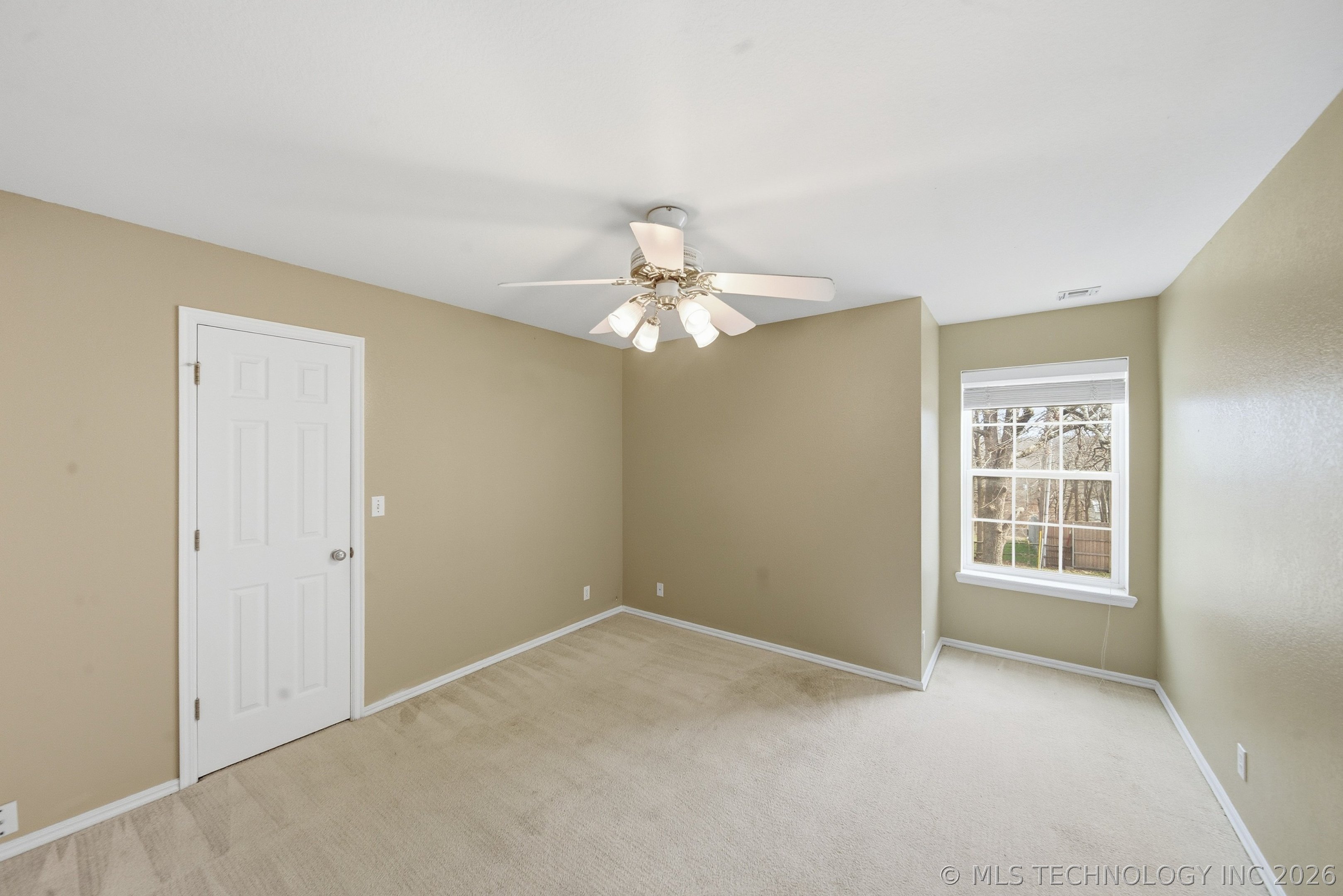 18257 S 132nd East Avenue Property Photo 26