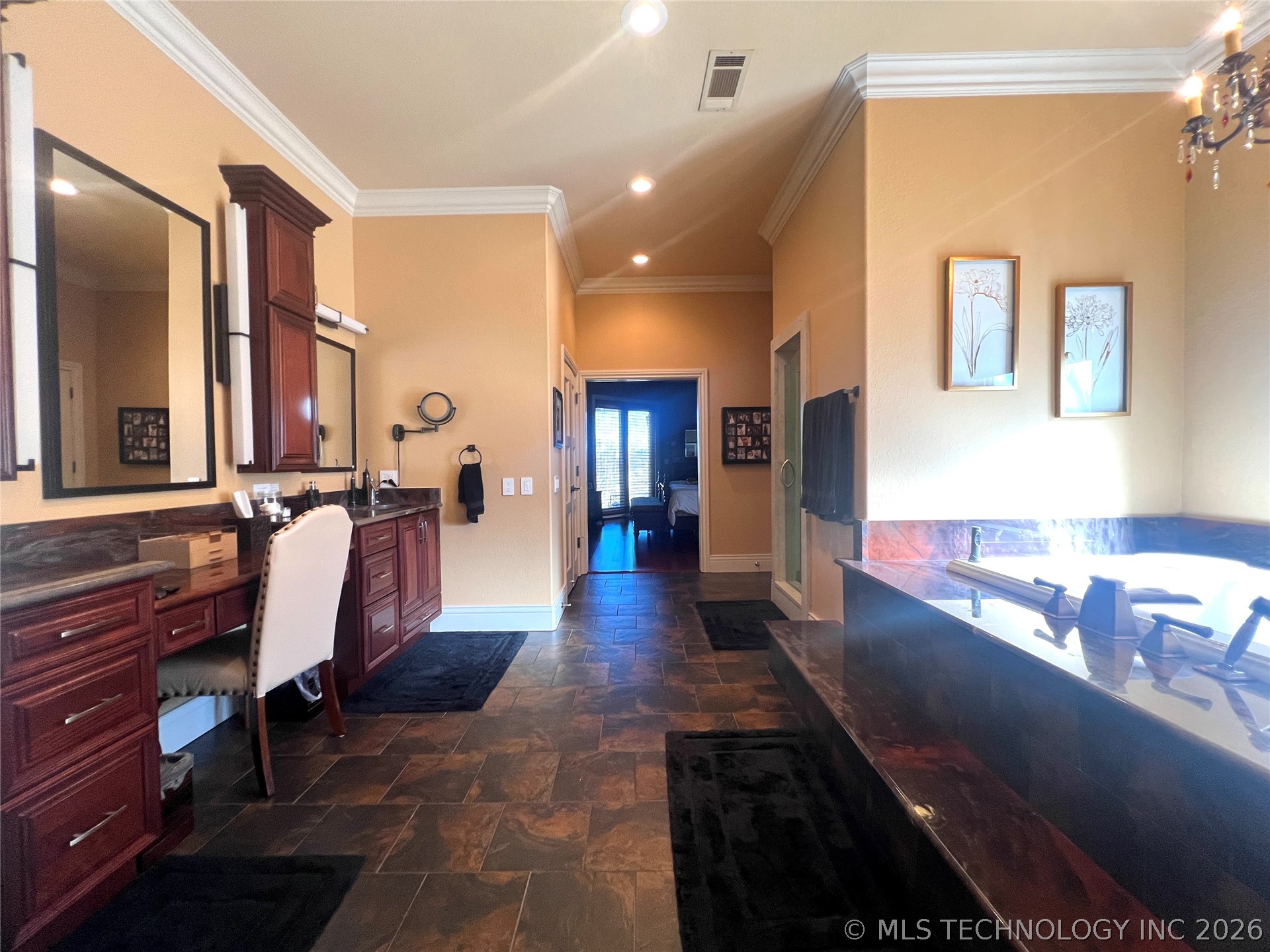 8 Torrey Pines Court Property Photo 27
