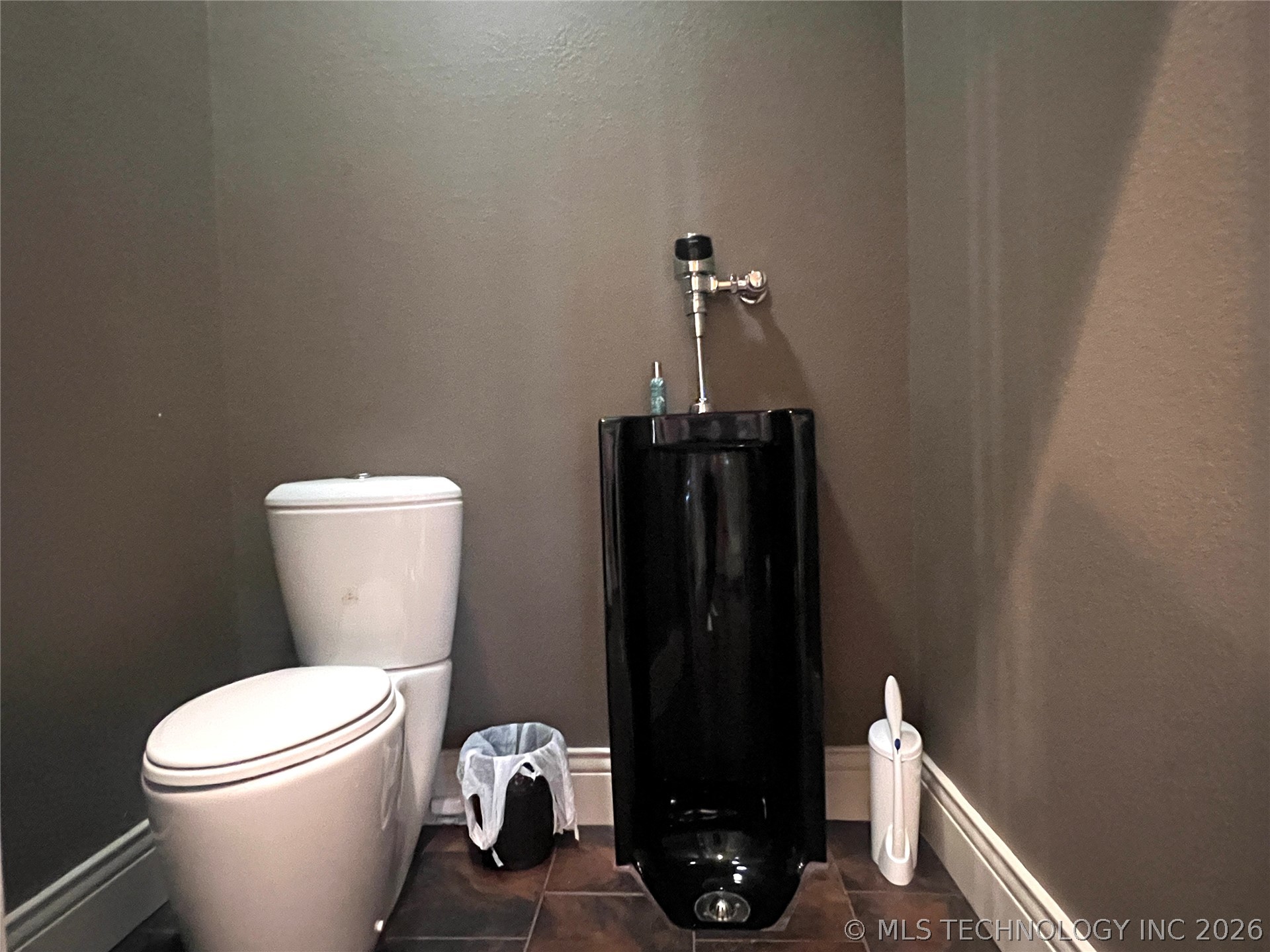 8 Torrey Pines Court Property Photo 28