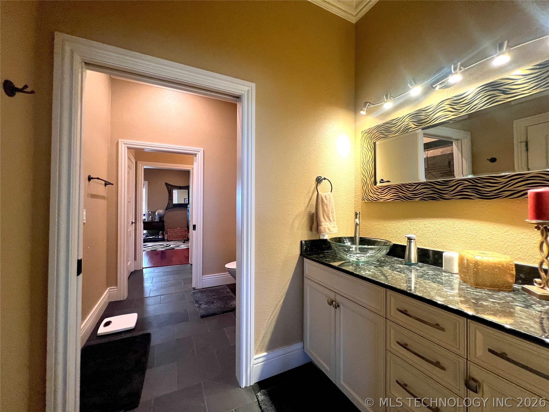 8 Torrey Pines Court Property Photo 34