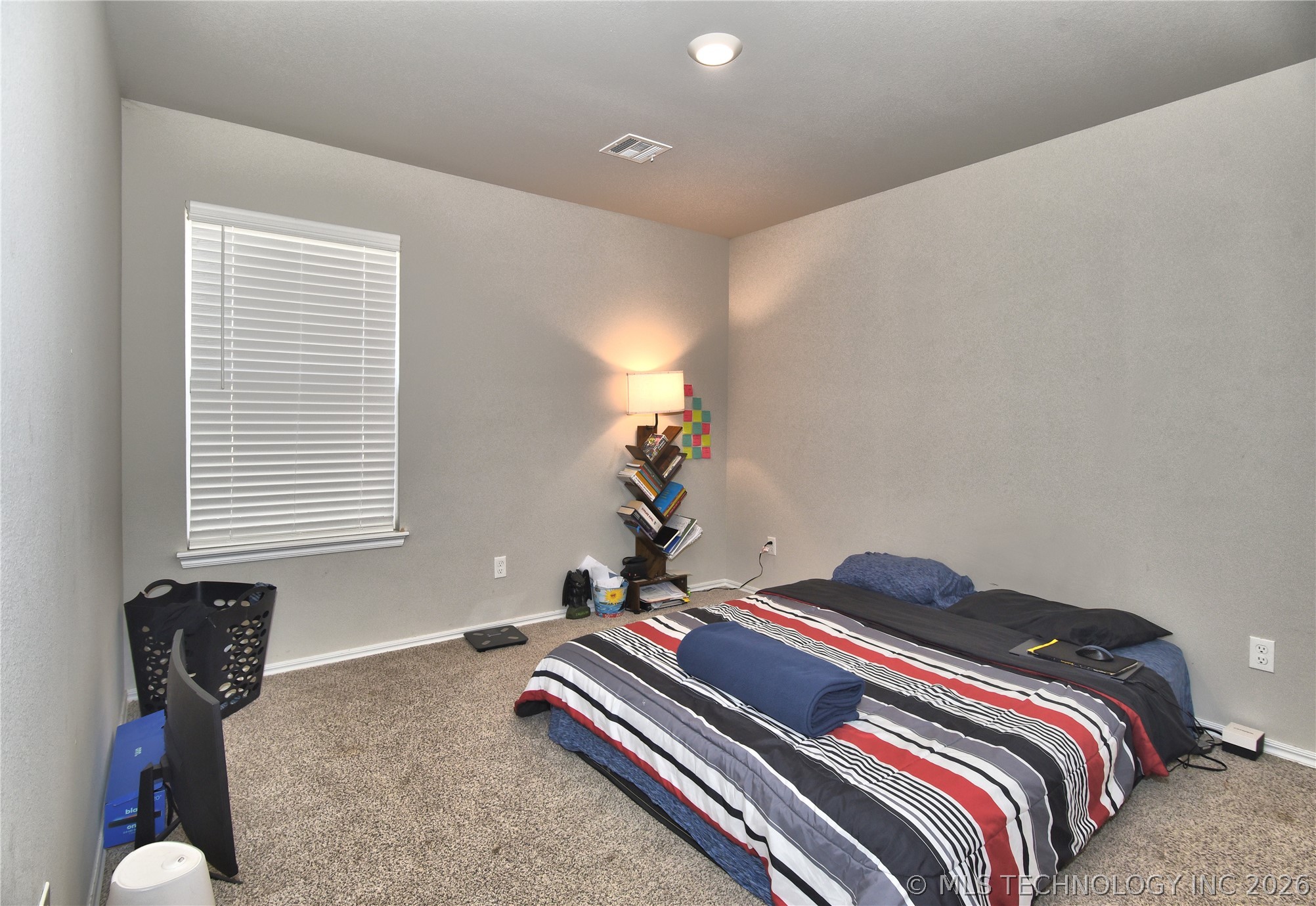 2008 E Vandalia Street Property Photo 14