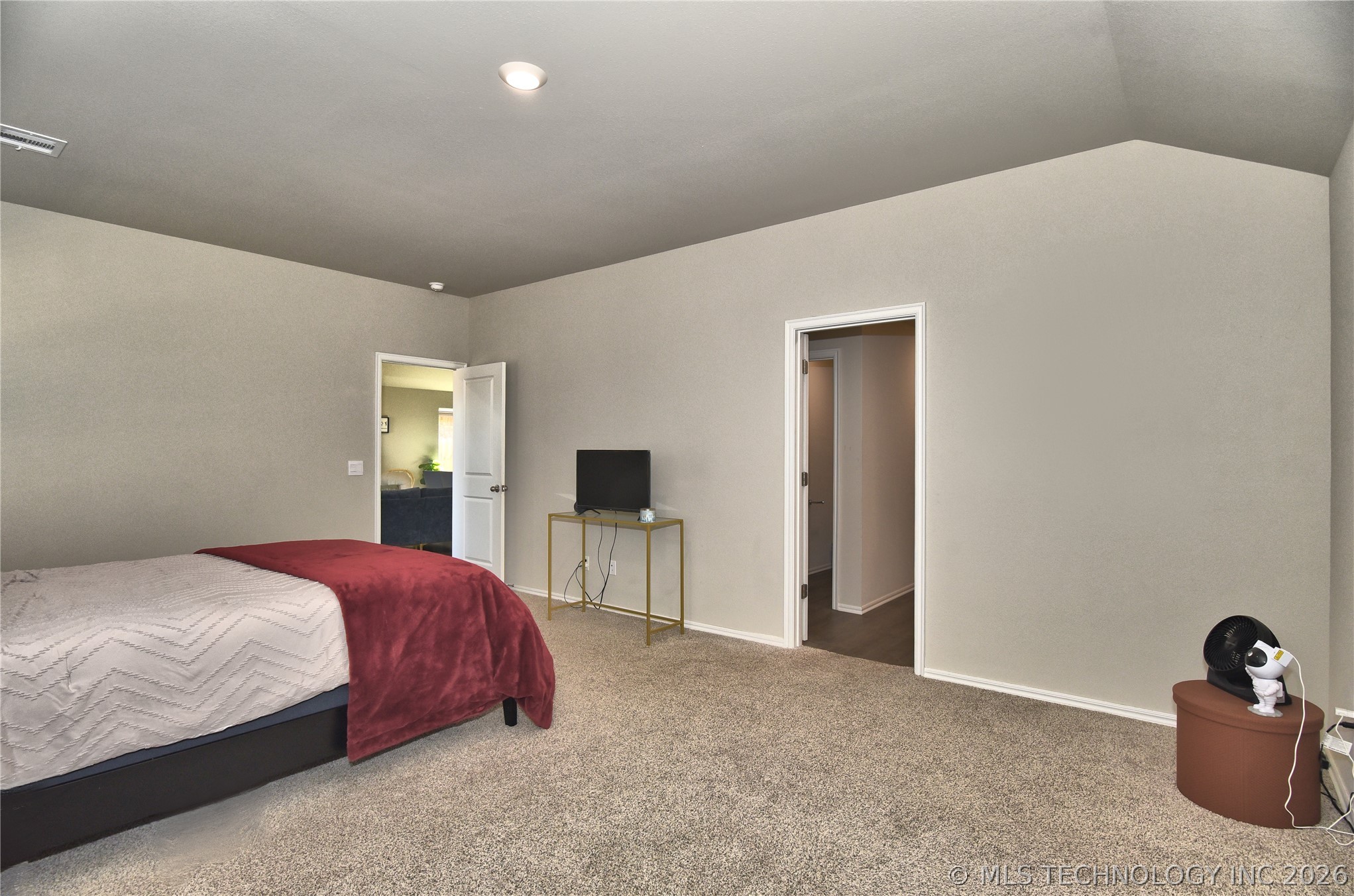 2008 E Vandalia Street Property Photo 22
