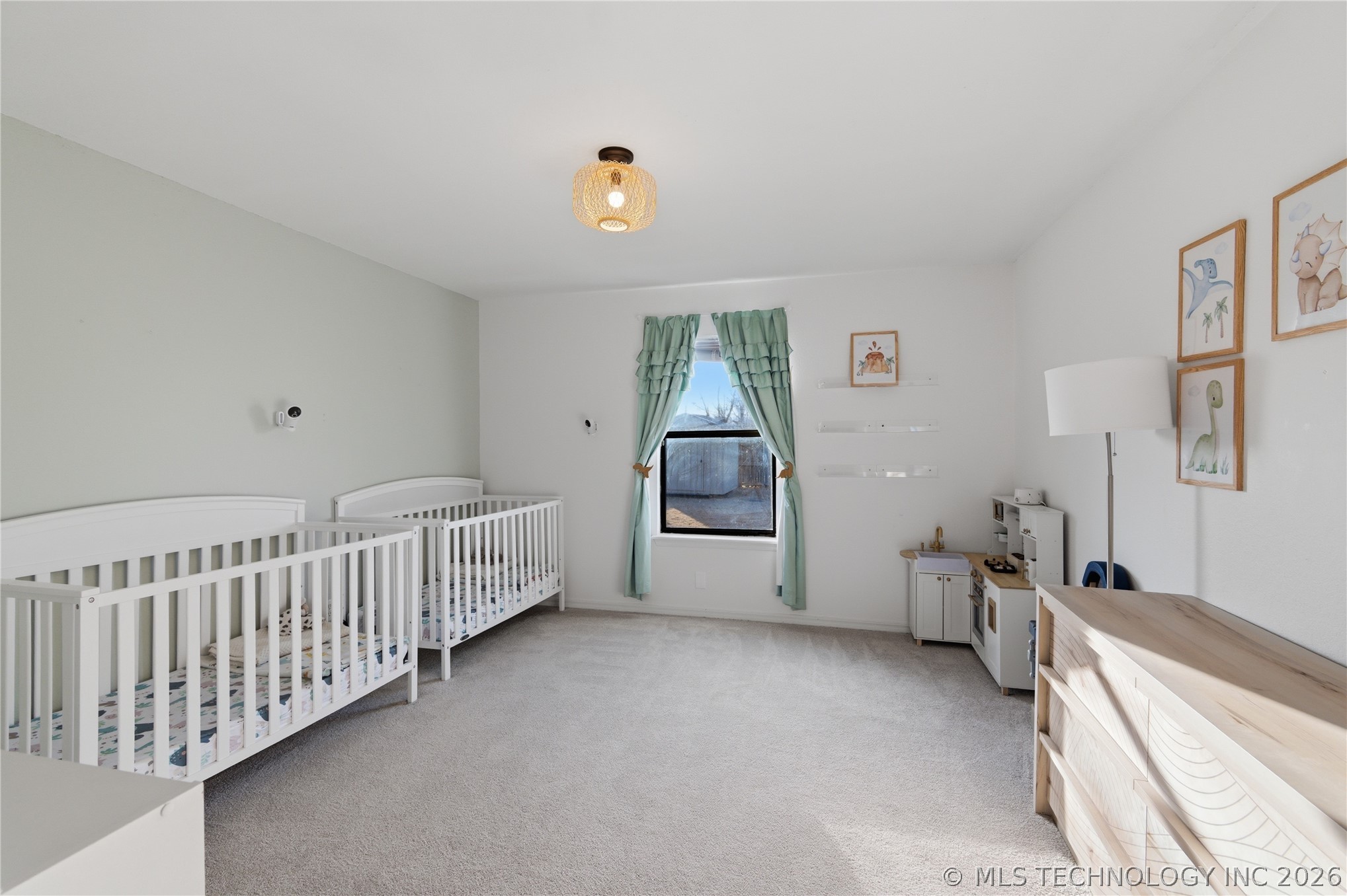 13674 S Maple Street Property Photo 16