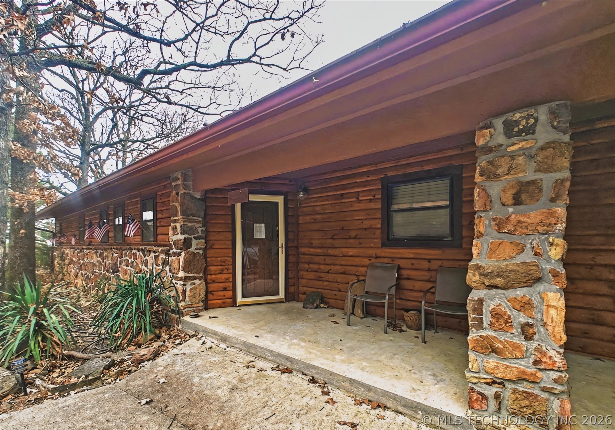 18678 W Sugar Mountain Circle Property Photo 3