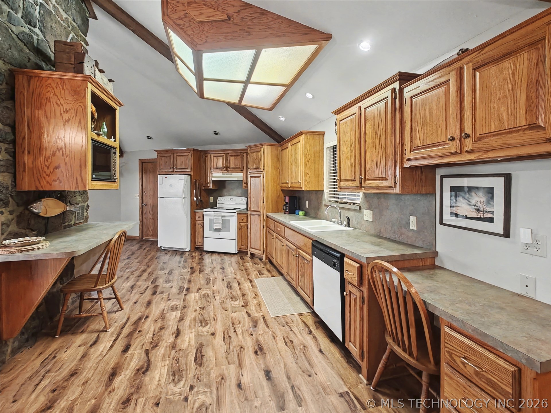 18678 W Sugar Mountain Circle Property Photo 6