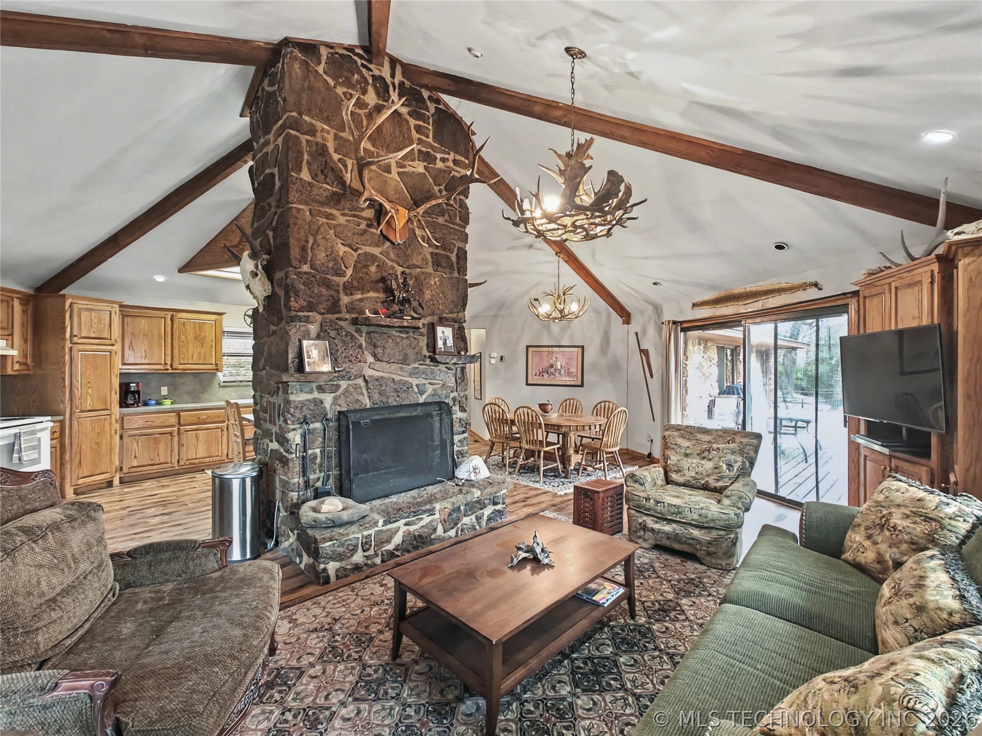 18678 W Sugar Mountain Circle Property Photo 9