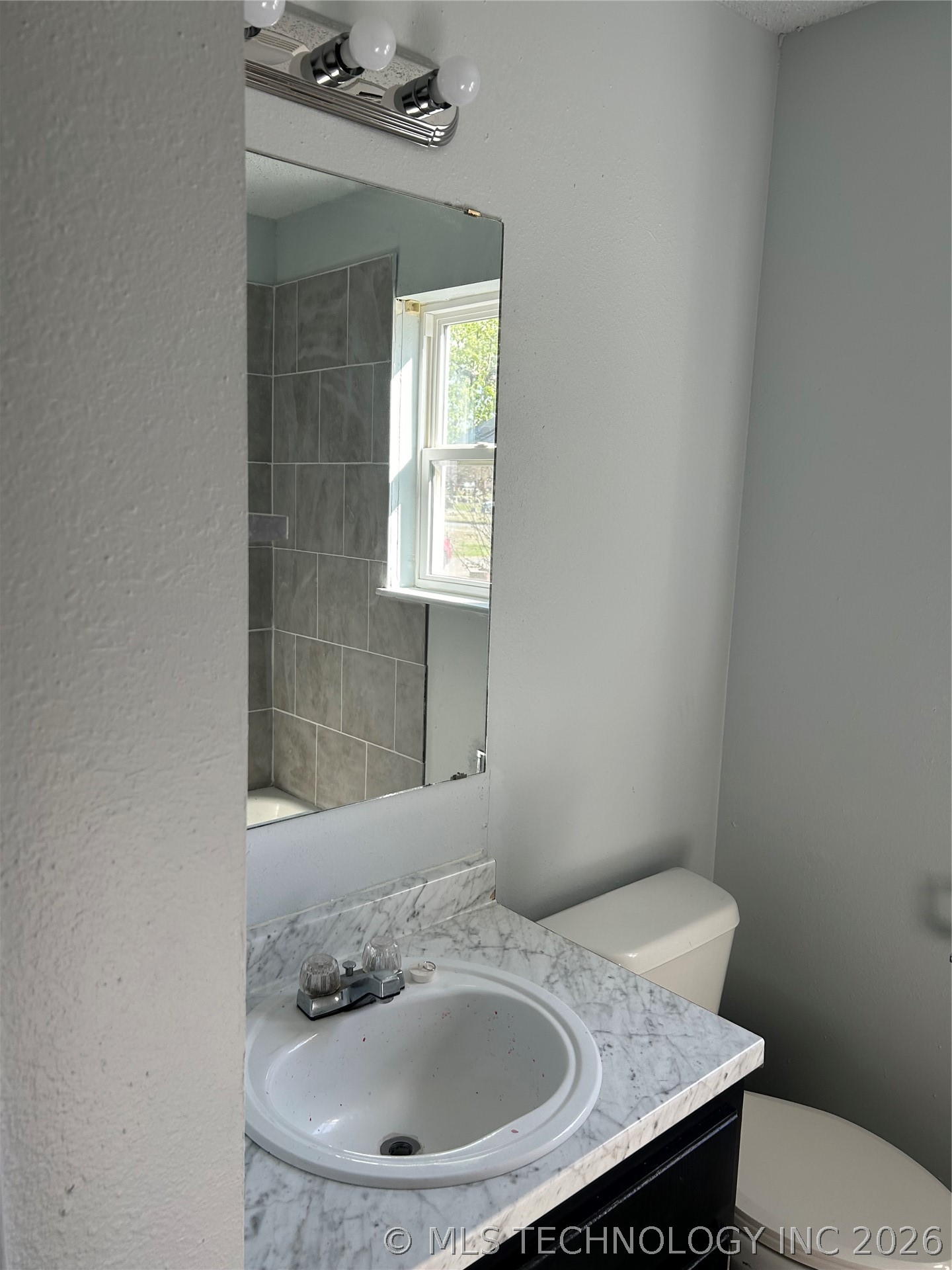 402 F Street Property Photo 7