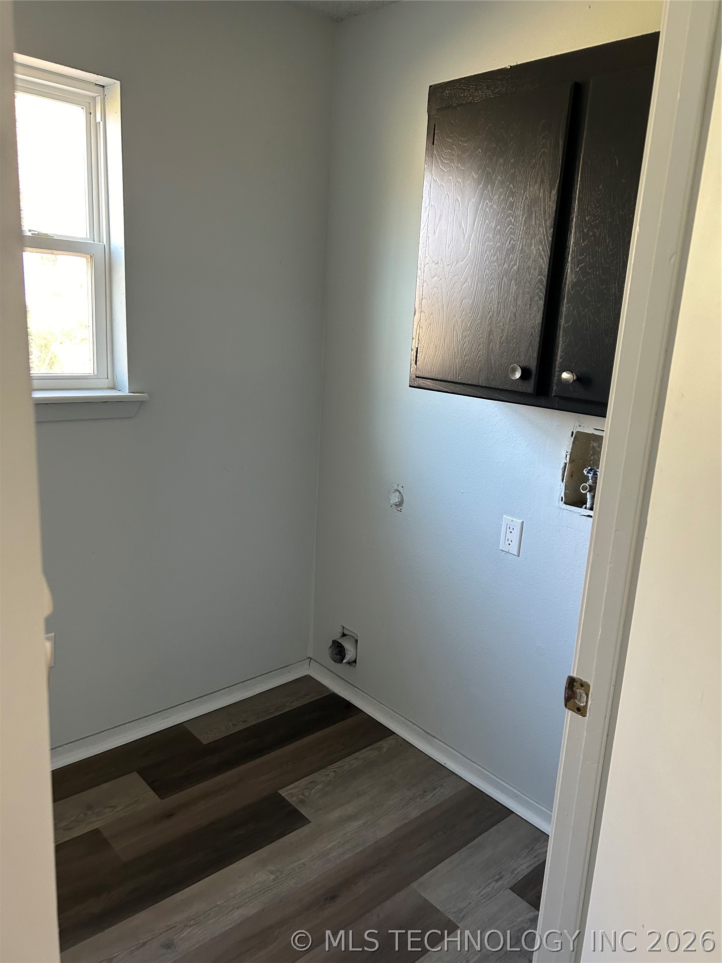402 F Street Property Photo 8