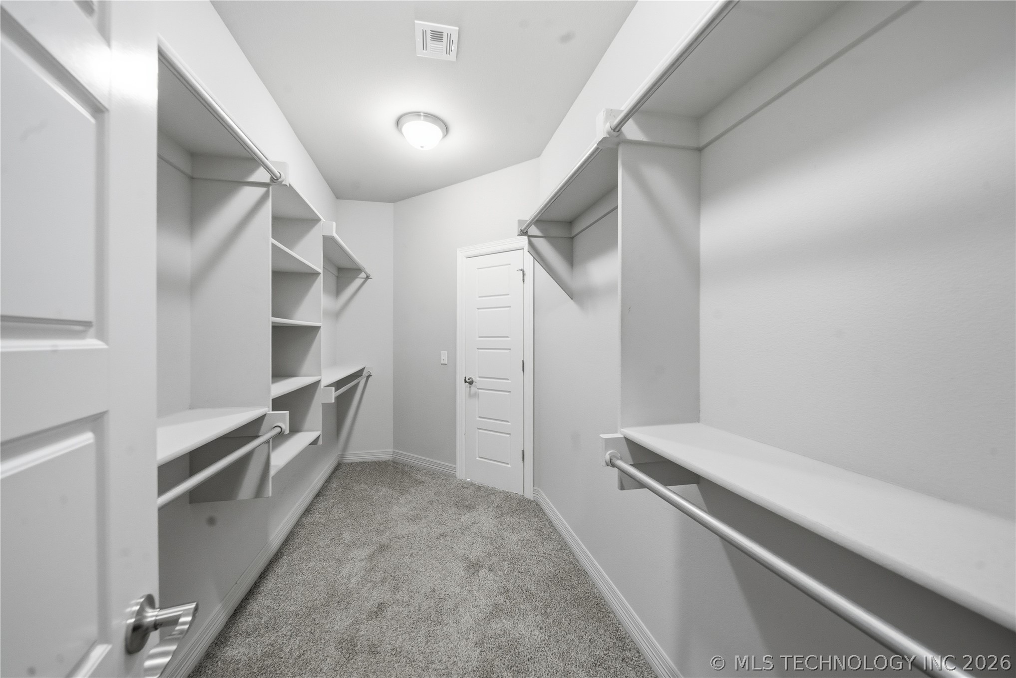 1504 E Mobile Street Property Photo 20