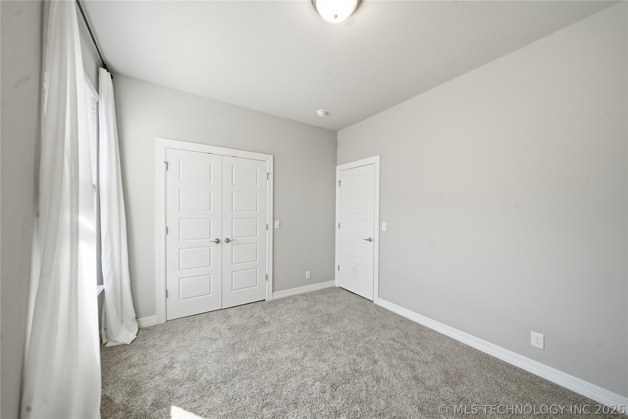 1504 E Mobile Street Property Photo 27
