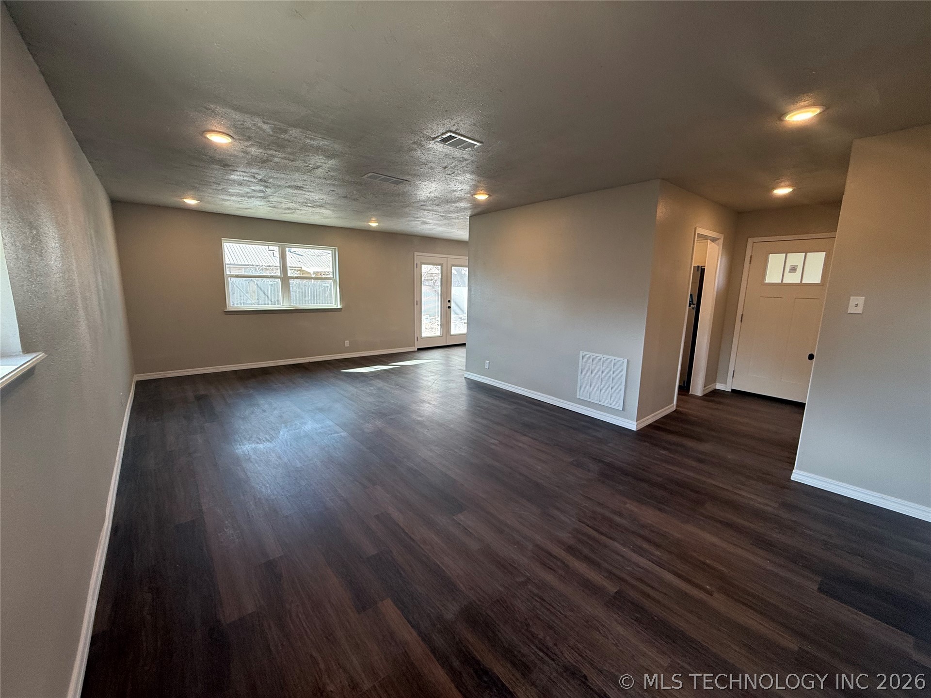 473 N Murray Property Photo 8