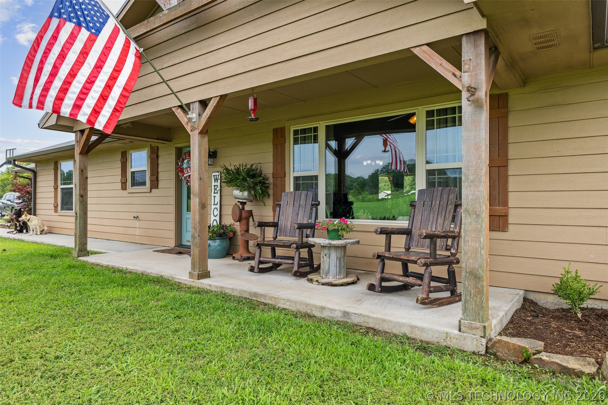 16537 County Road 3720 Property Photo 6