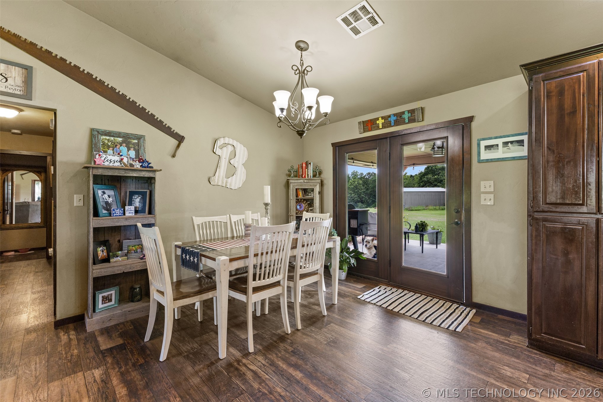 16537 County Road 3720 Property Photo 10
