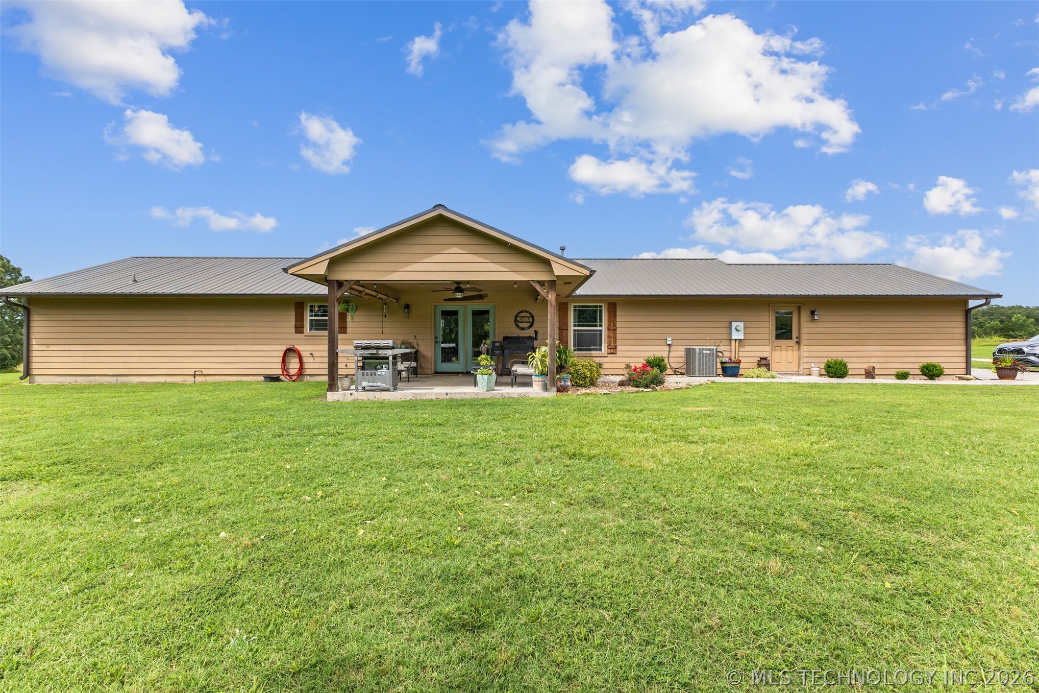 16537 County Road 3720 Property Photo 40