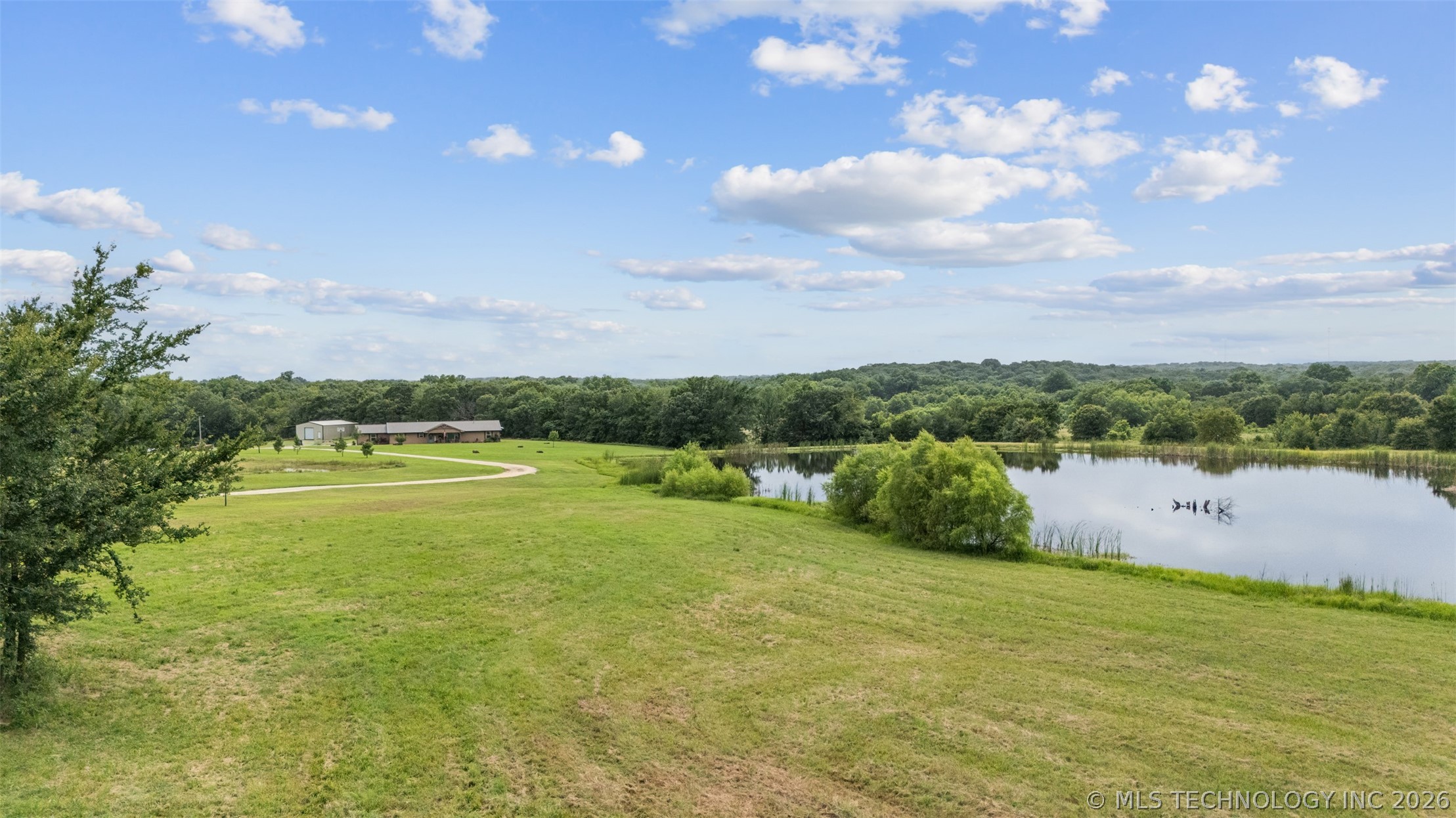16537 County Road 3720 Property Photo 49