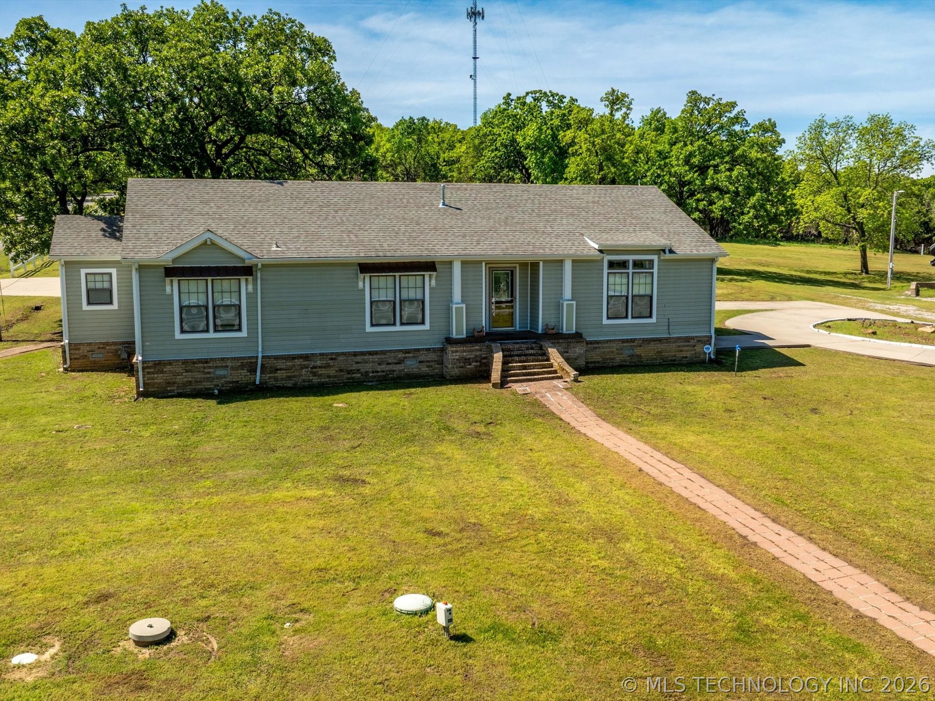 705 Palmer Avenue Property Photo 1