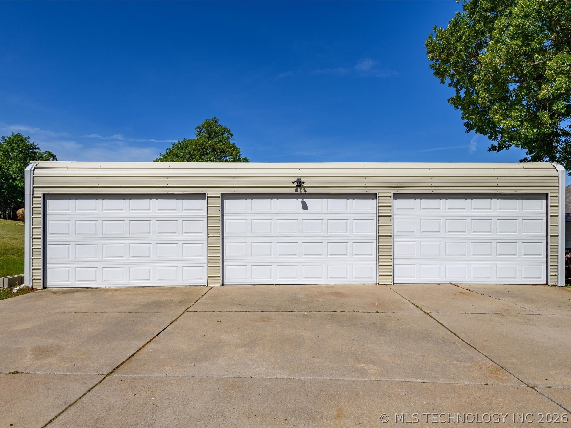 705 Palmer Avenue Property Photo 28