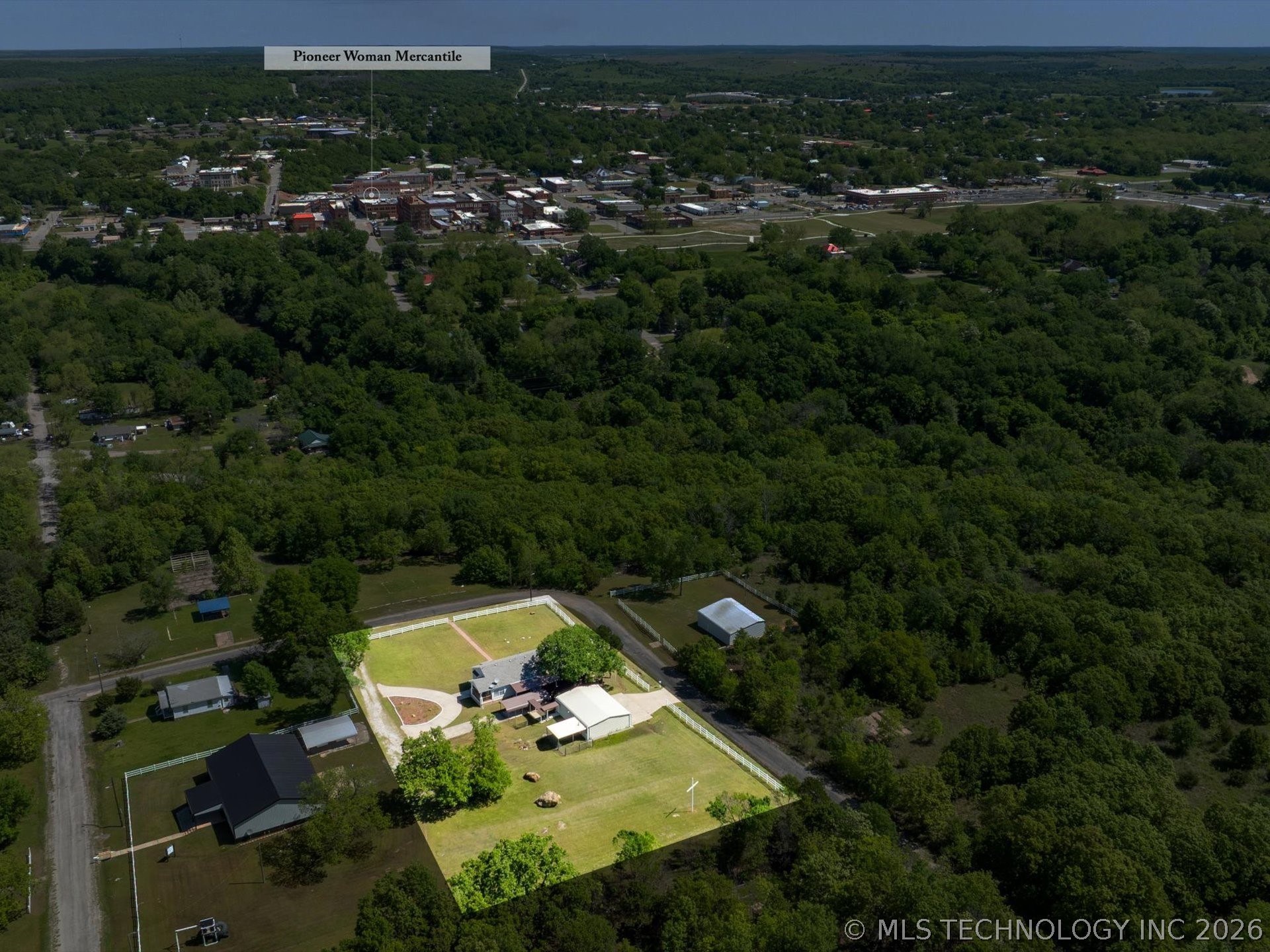 705 Palmer Avenue Property Photo 31