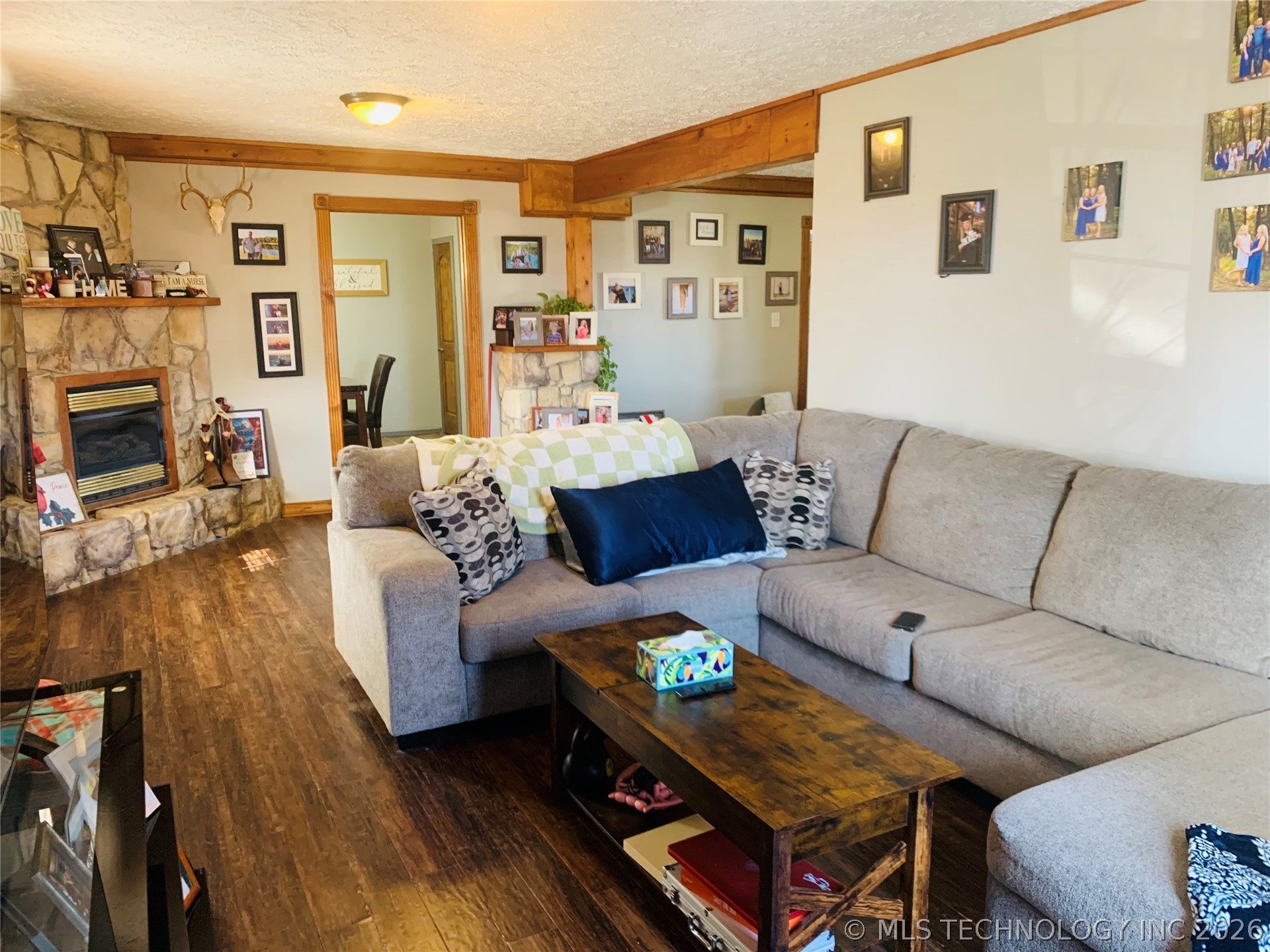 2405 W Chicken Fight Road Property Photo 15